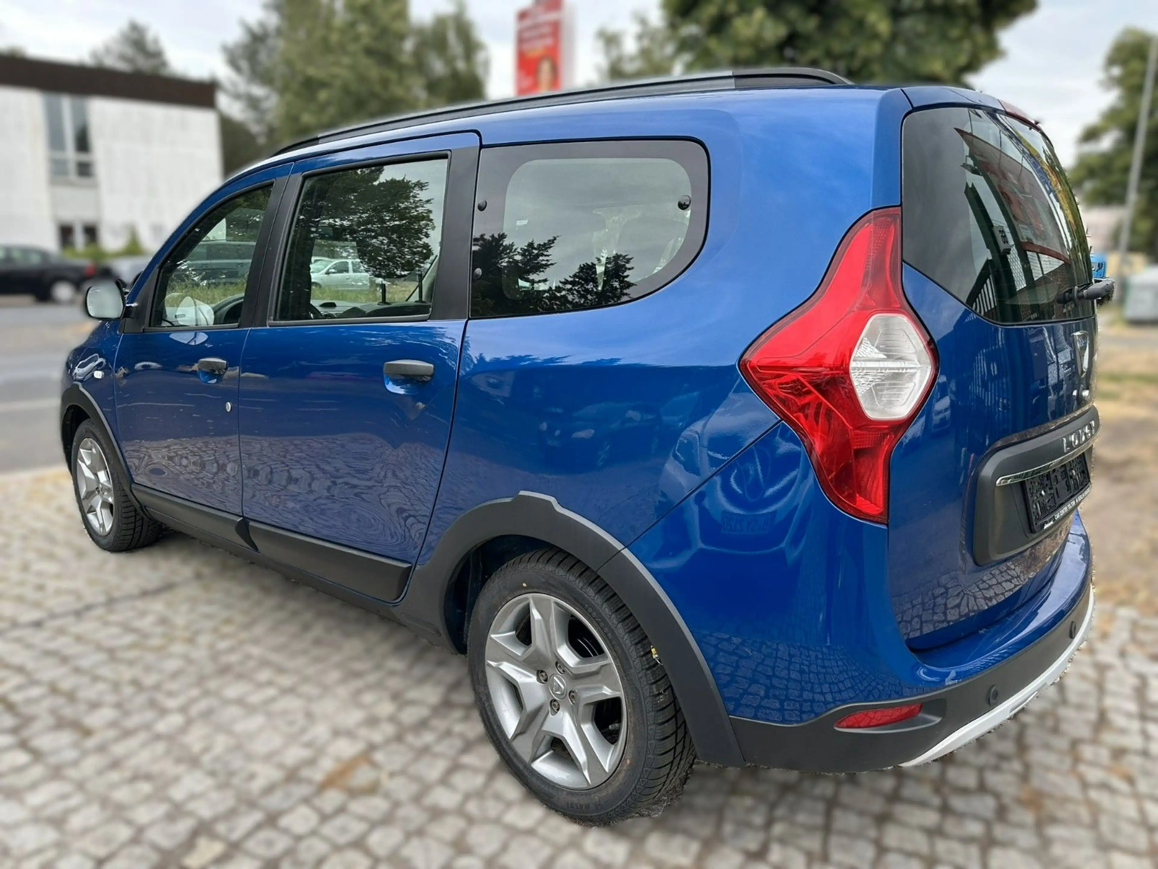 Dacia Lodgy Stepway 7 Sitzer — photo 6