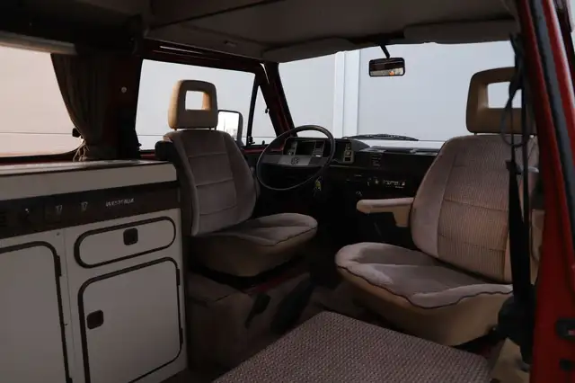 Volkswagen T3 view 9