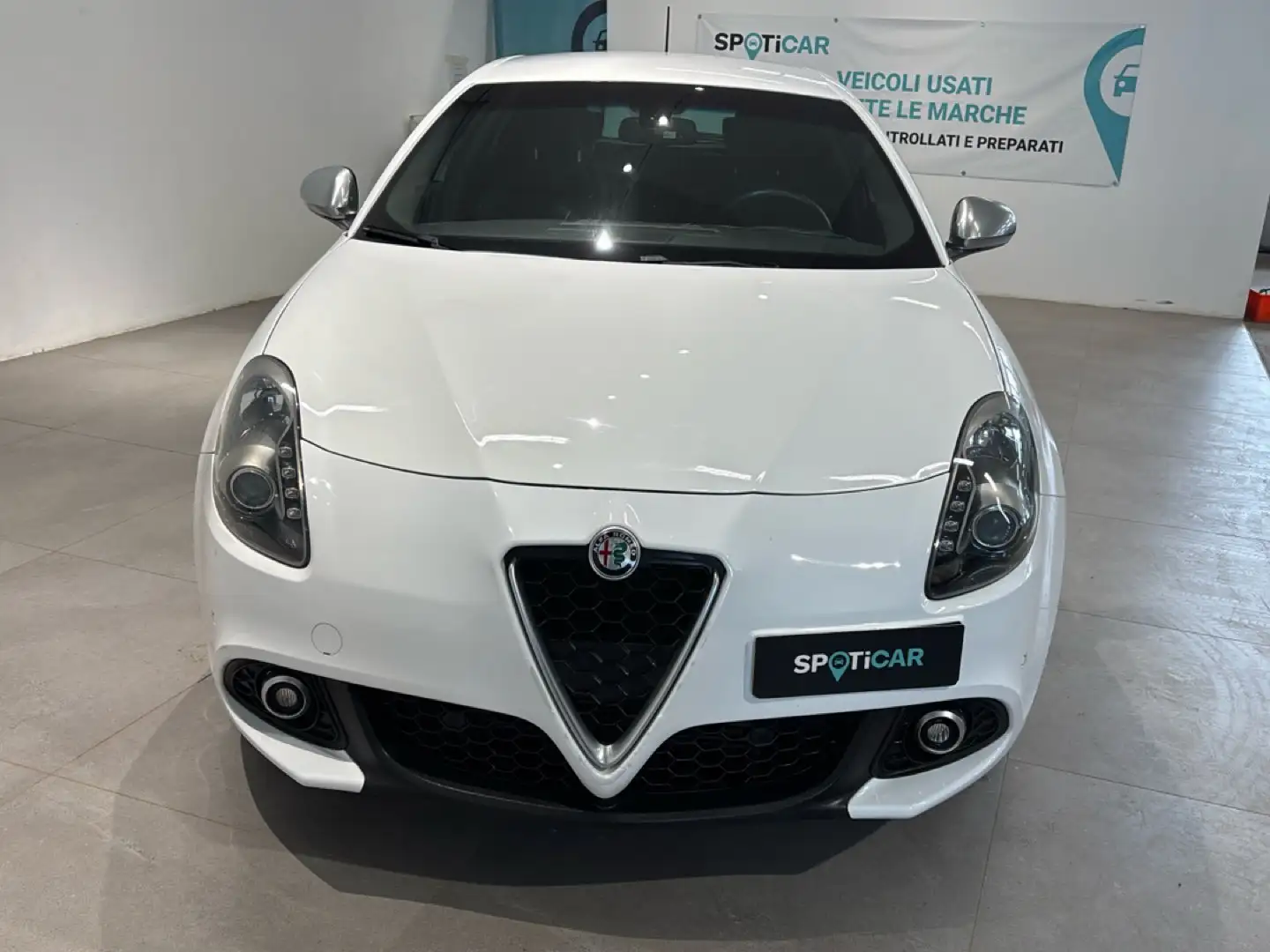 Alfa Romeo Giulietta 1.4 Turbo 120cv Super Weiß - 2