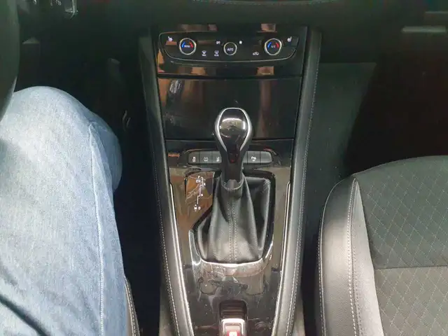 Opel Grandland X view 10