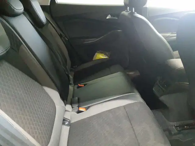 Opel Grandland X view 14