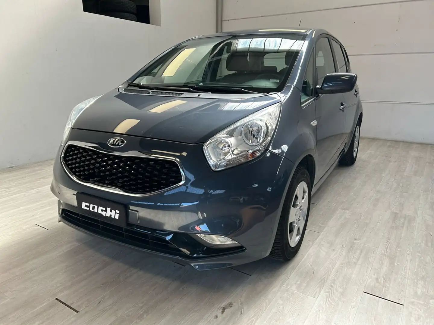 Kia Venga 1.4 CVVT Active Сірий - 1