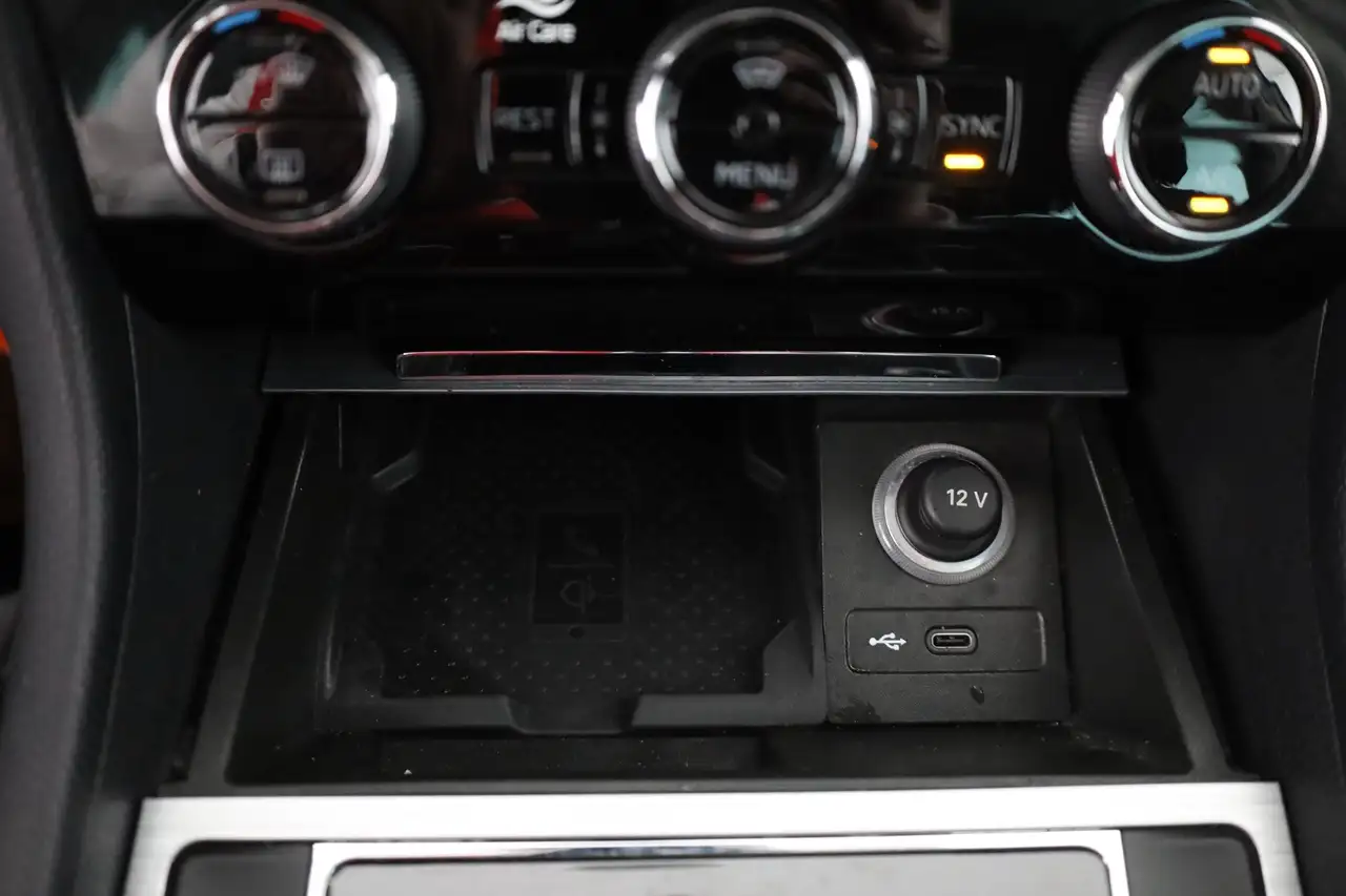 Skoda Superb Combi 2.0 TDI DSG LED Navi ACC DAB PDC, миниатюра 13