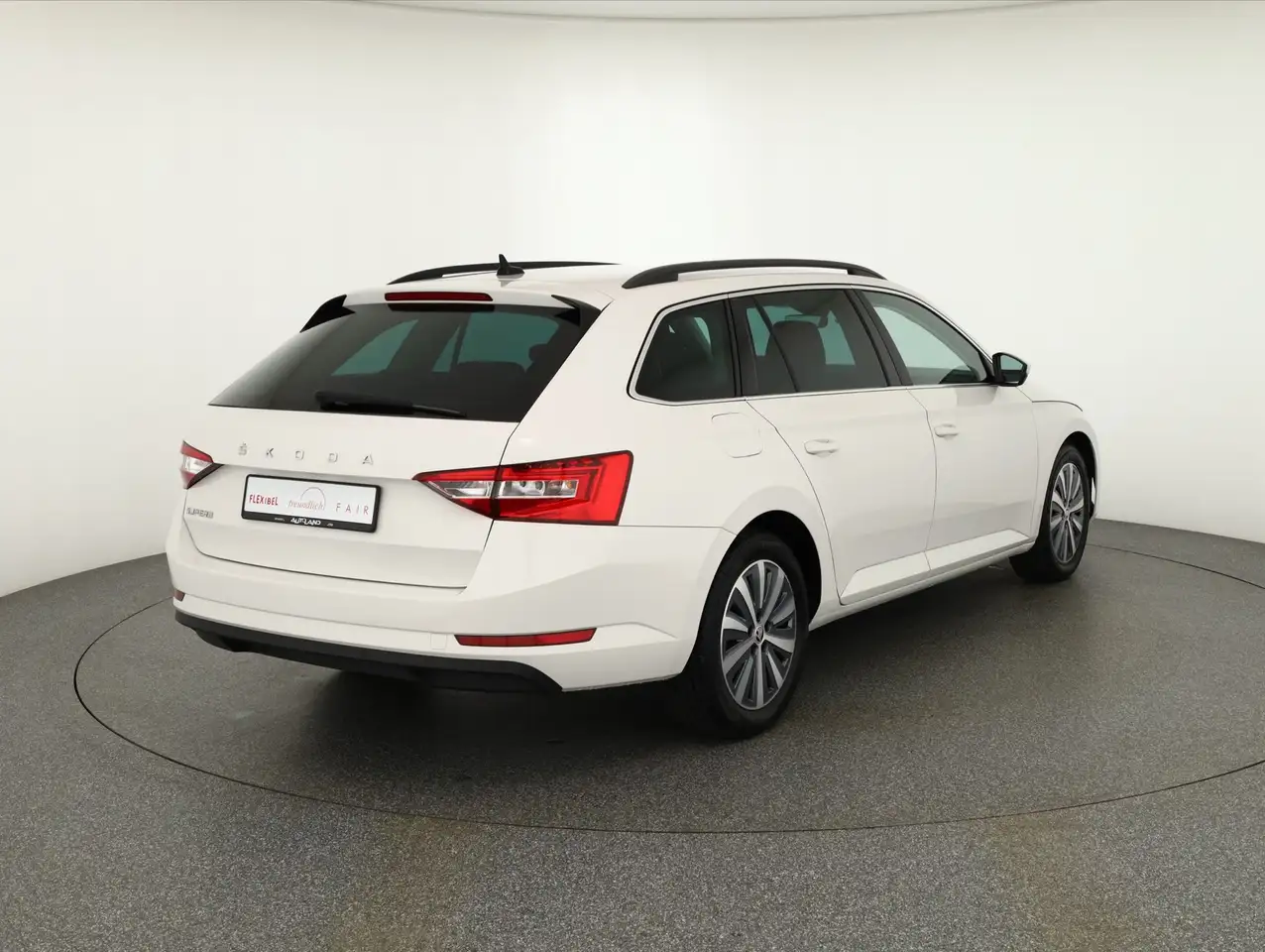 Skoda Superb Combi 2.0 TDI DSG LED Navi ACC DAB PDC, миниатюра 5