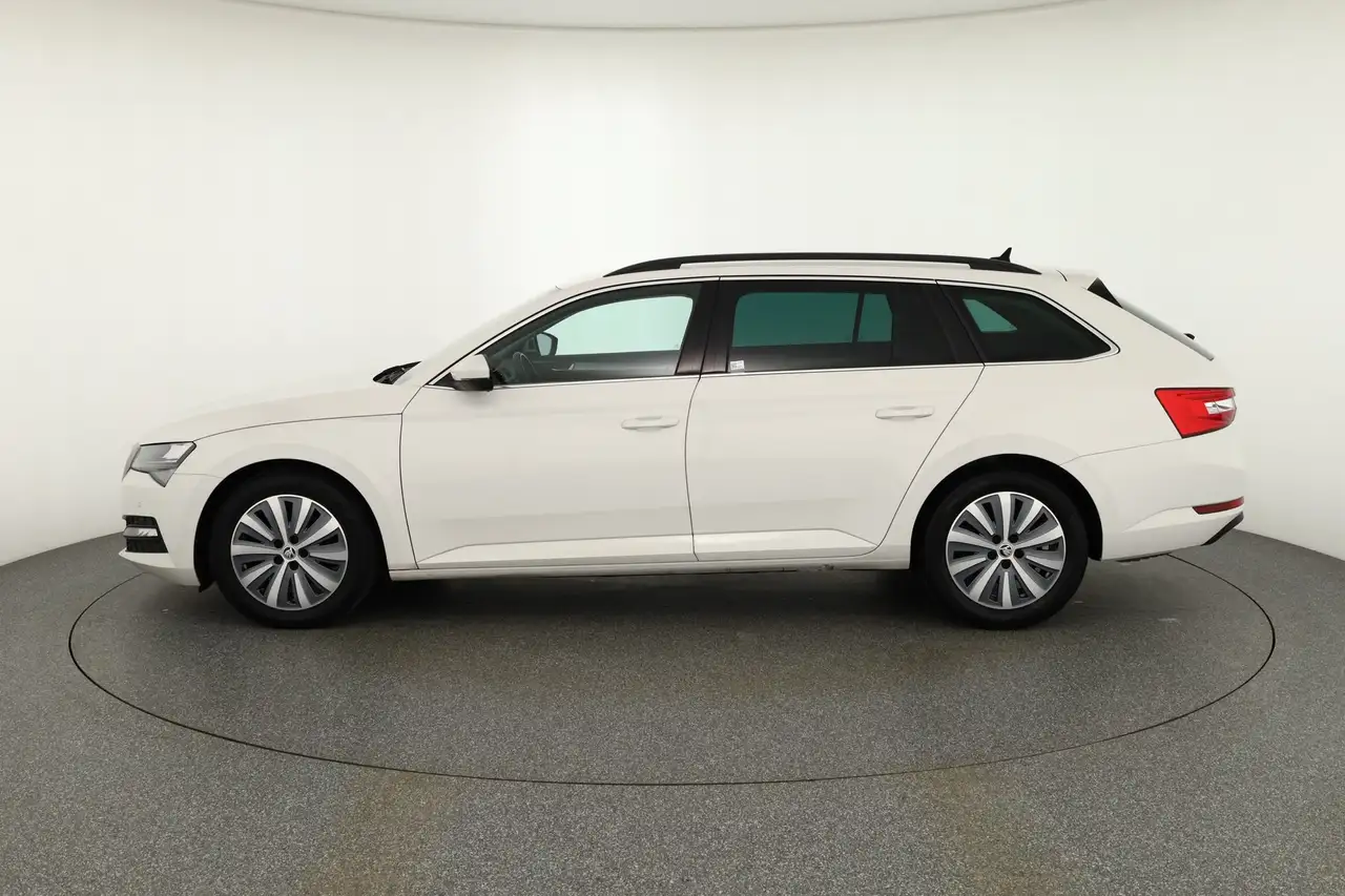 Skoda Superb Combi 2.0 TDI DSG LED Navi ACC DAB PDC, миниатюра 2