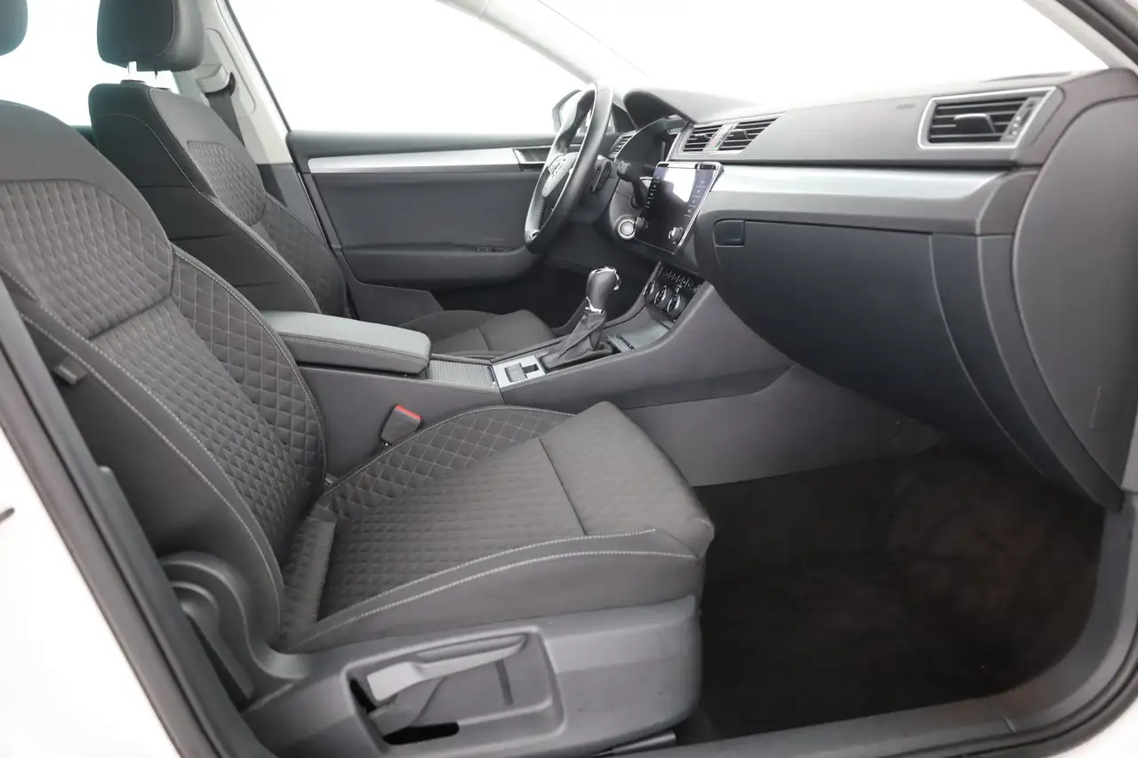 Skoda Superb Combi 2.0 TDI DSG LED Navi ACC DAB PDC, миниатюра 25