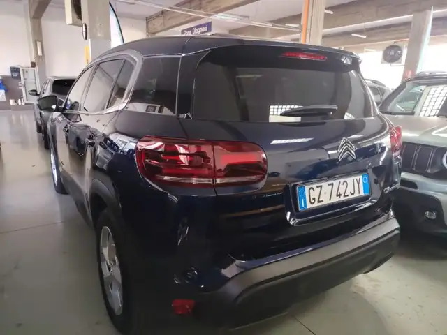 Citroen C5 Aircross view 8