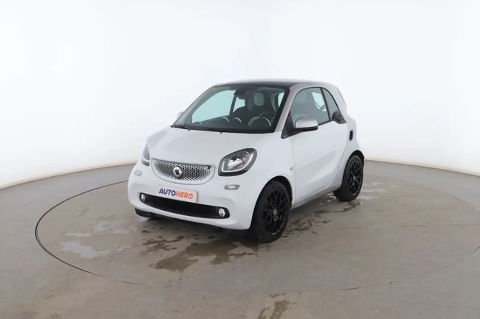 smart forTwo 0.9 Turbo Basis passion Blanc - 1