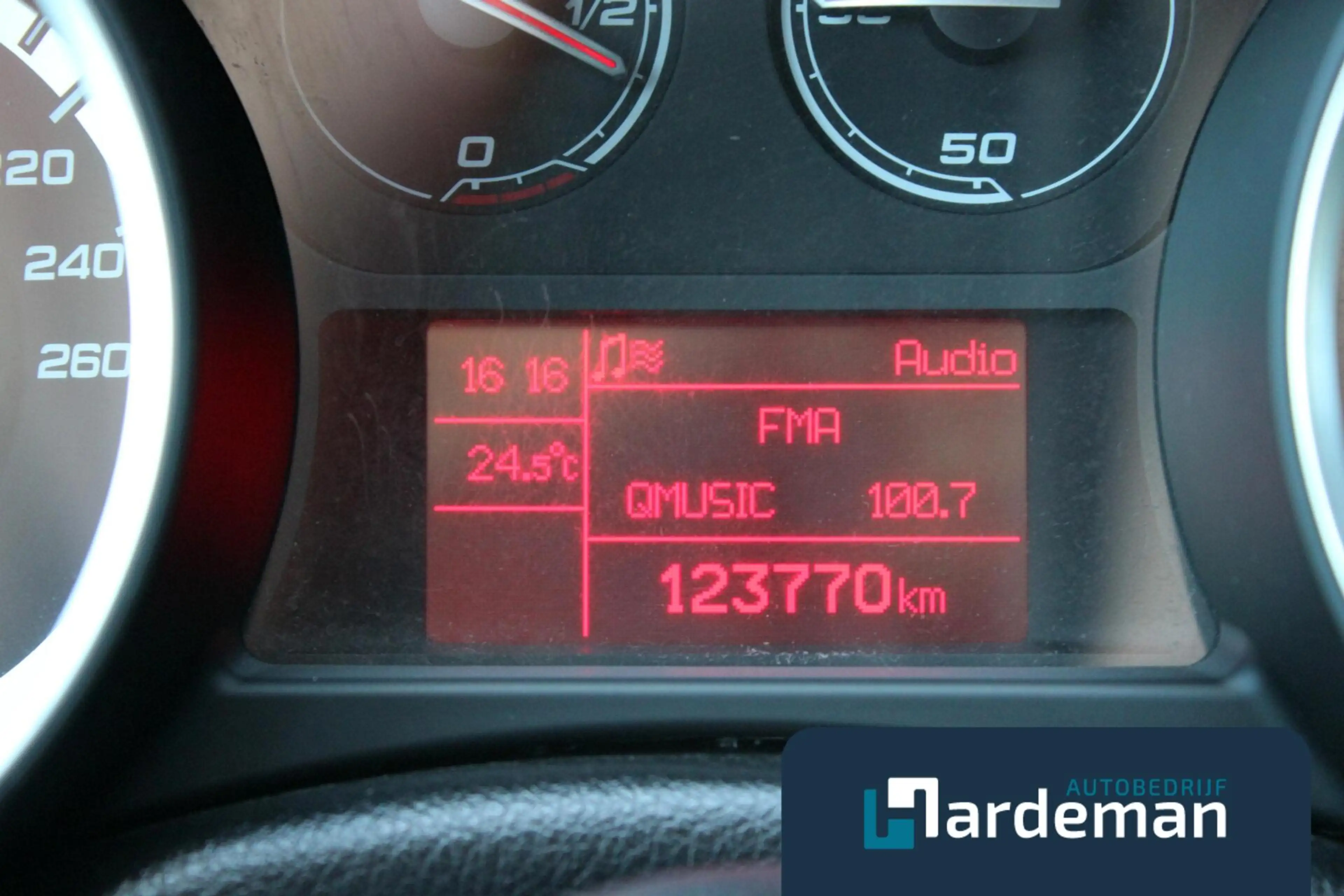 Alfa Romeo Giulietta 1.7 TBi Quadrifoglio Verde Nwe dstri — photo 3