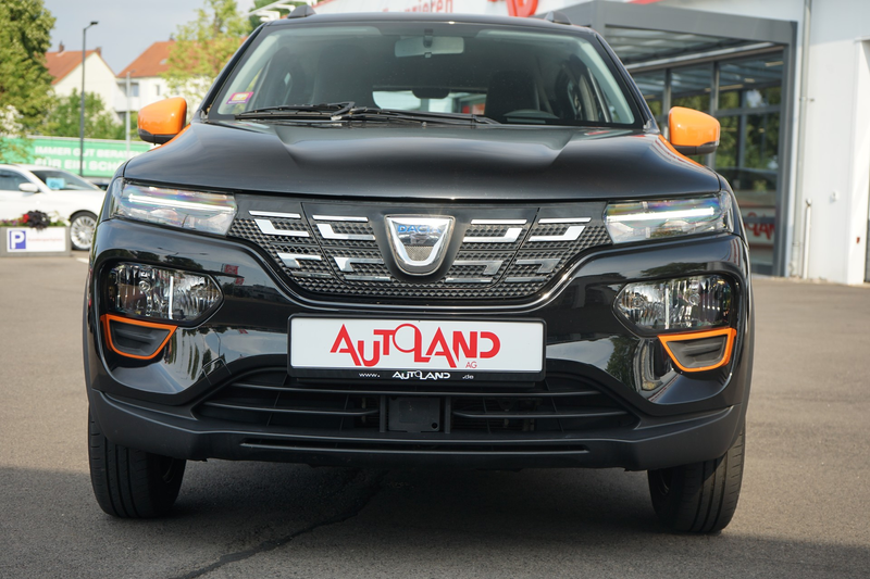 Dacia Spring Electric Comfort Plus Navi DAB Kamera PDC — photo 14