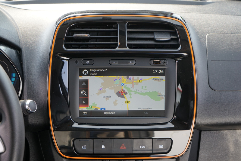Dacia Spring Electric Comfort Plus Navi DAB Kamera PDC — photo 10