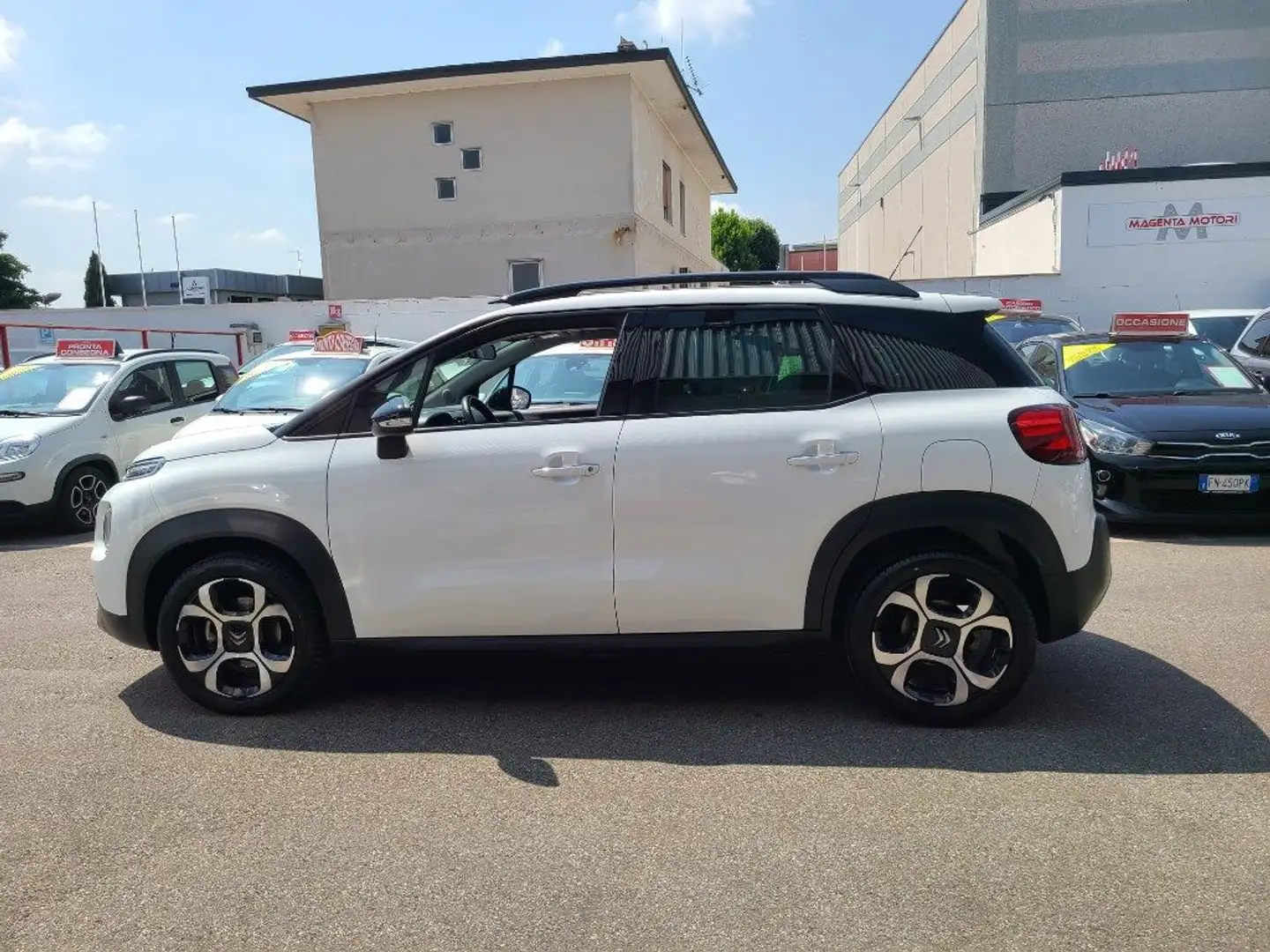 Citroen C3 Aircross 1.2 110 S&S Shine (unicoprop) Bianco - 2