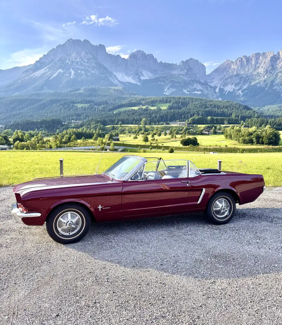 Ford Mustang Convertible Rot - 2