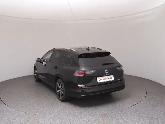 Volkswagen Golf view 5