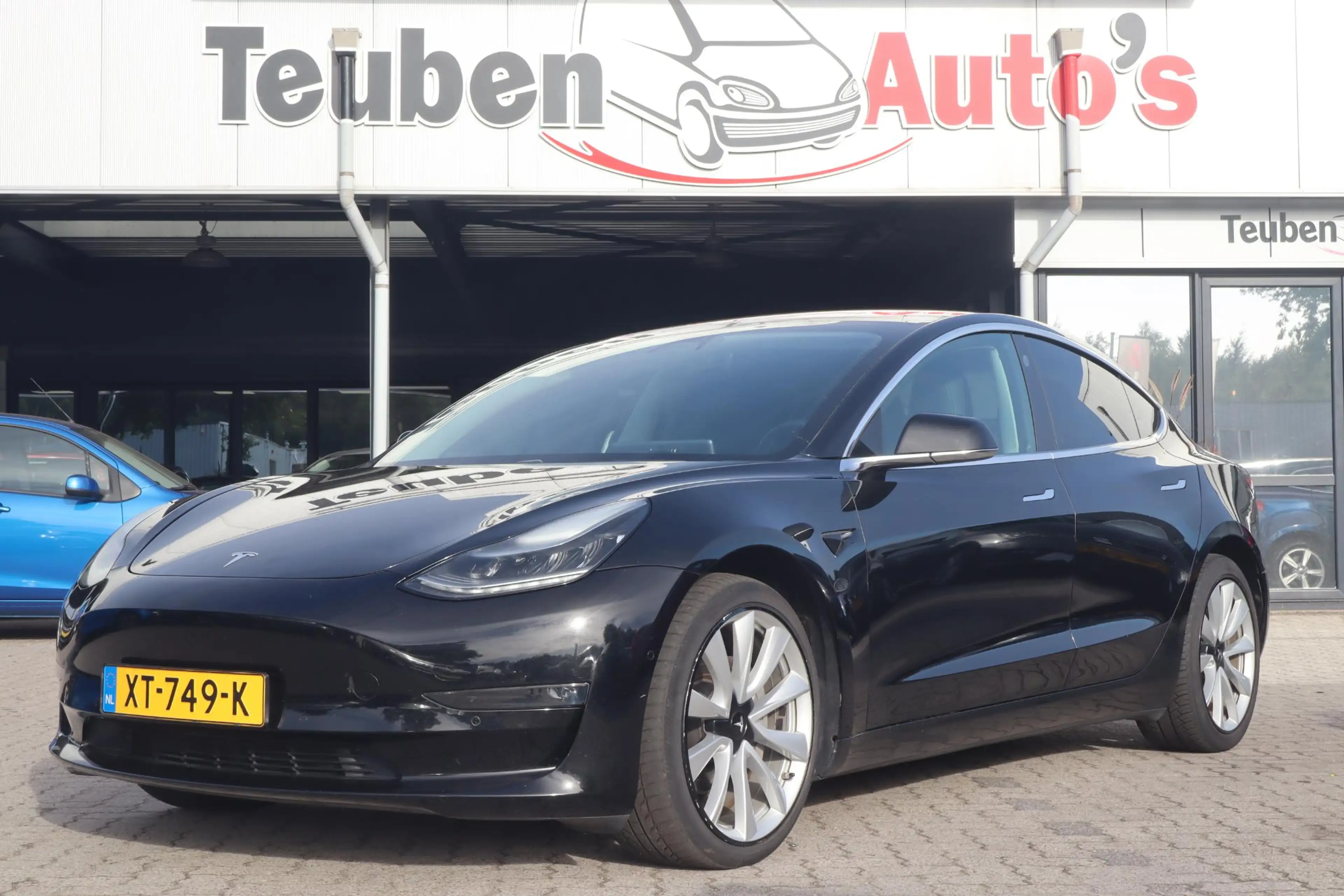 Tesla Model 3 Long Range AWD 75 kWh