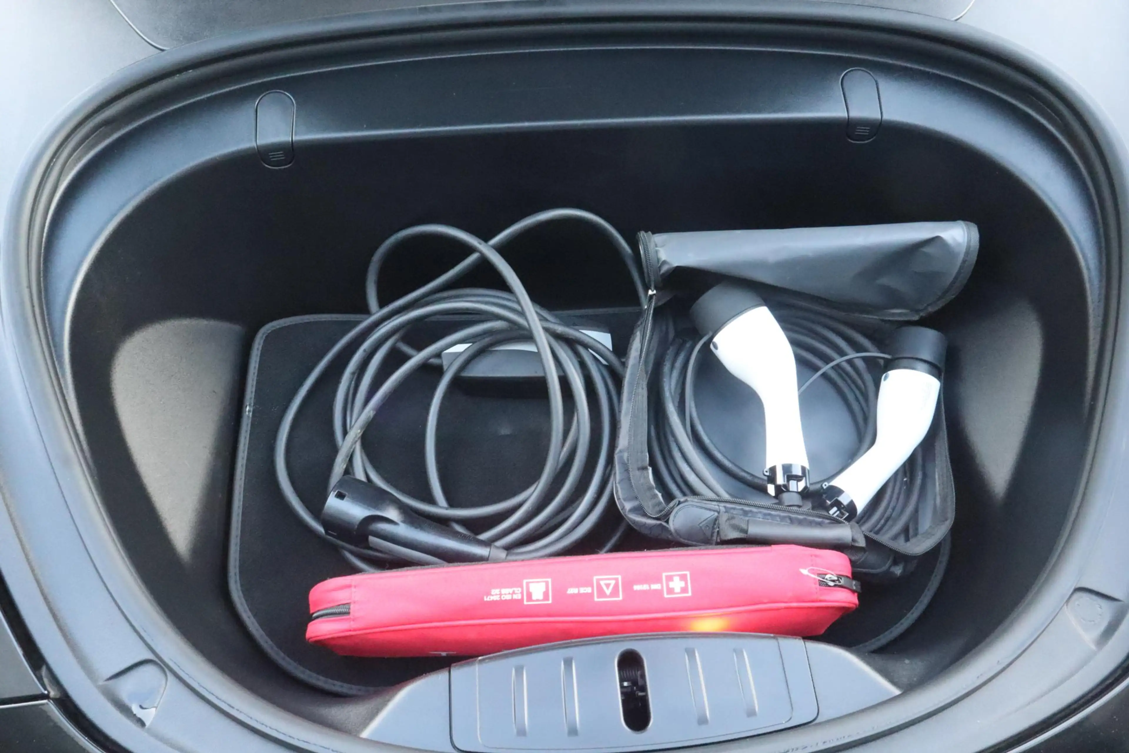 Tesla Model 3 Long Range AWD 75 kWh — photo 12