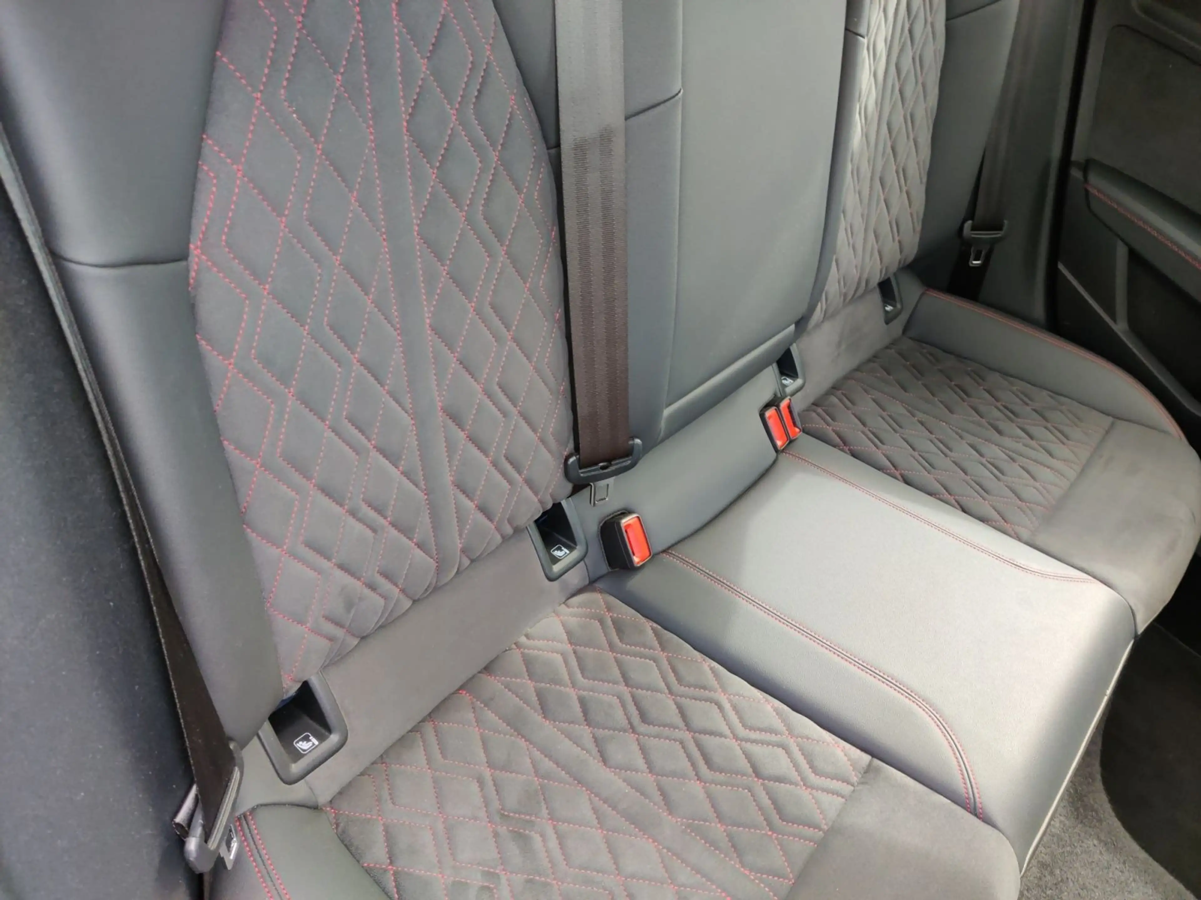 Audi A3 30 TFSI S line S-tronic B&O — photo 15