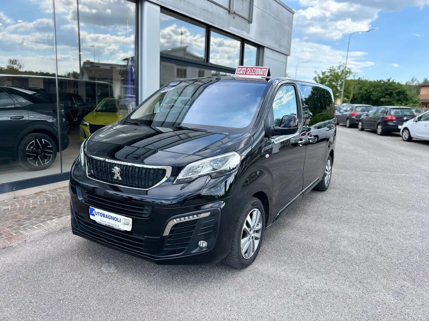 Peugeot Traveller ALLURE BlueHDi 180 EAT8 8 posti SPOTICAR Nero - 1