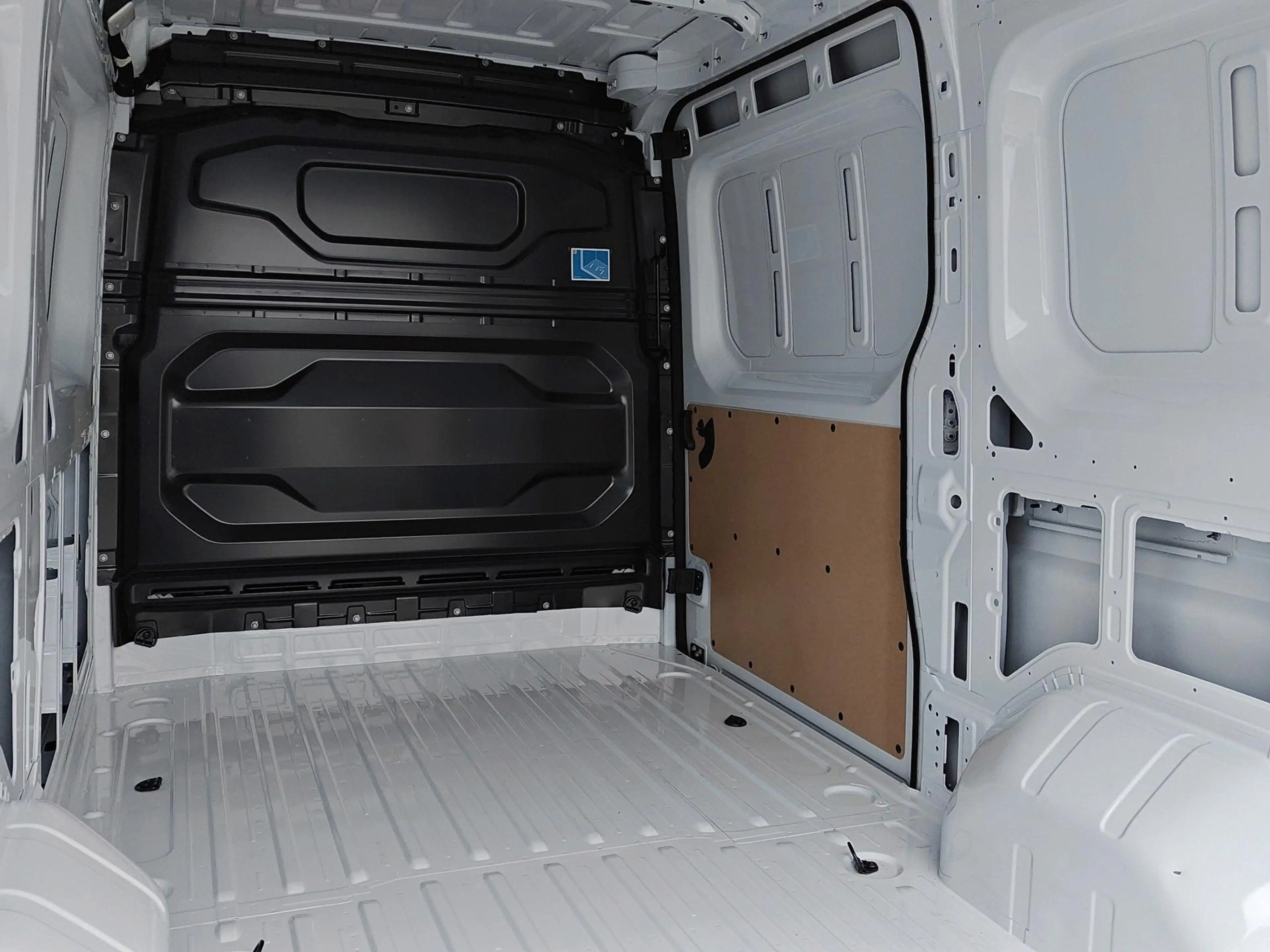 Nissan Interstar Interstar-e L2H2 Limited 87 kWh | Achteruitrijcame — photo 6