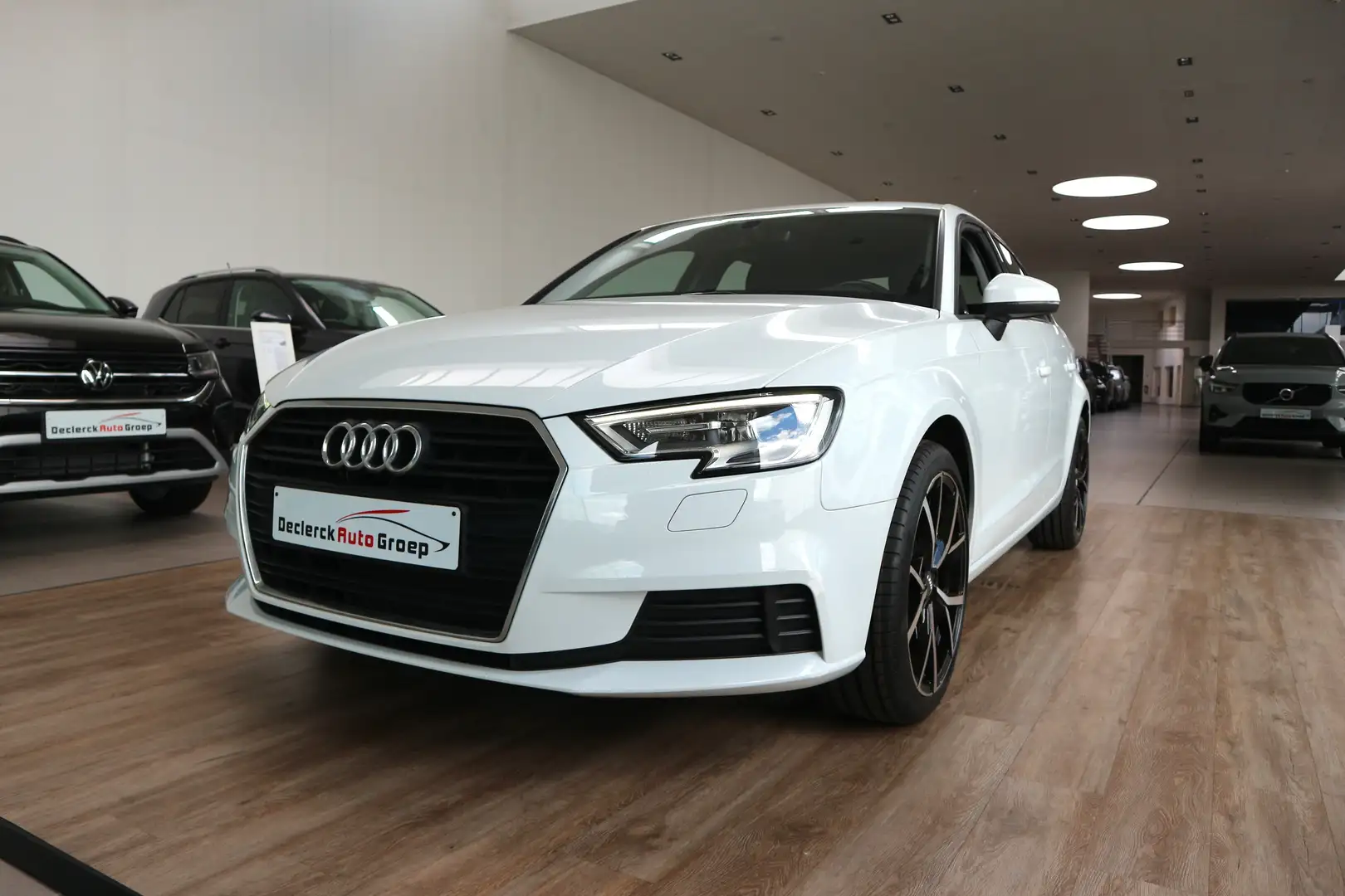 Audi A3 SPORTBACK 30TDI 6V*GPS*XENON*89.000KM*TOPAANBOD!!! Blanc - 1