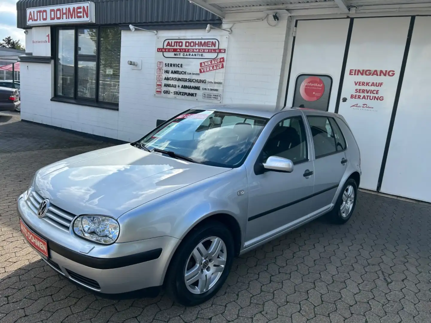 Volkswagen Golf 1.4 Special. Fünftägig Silber - 1