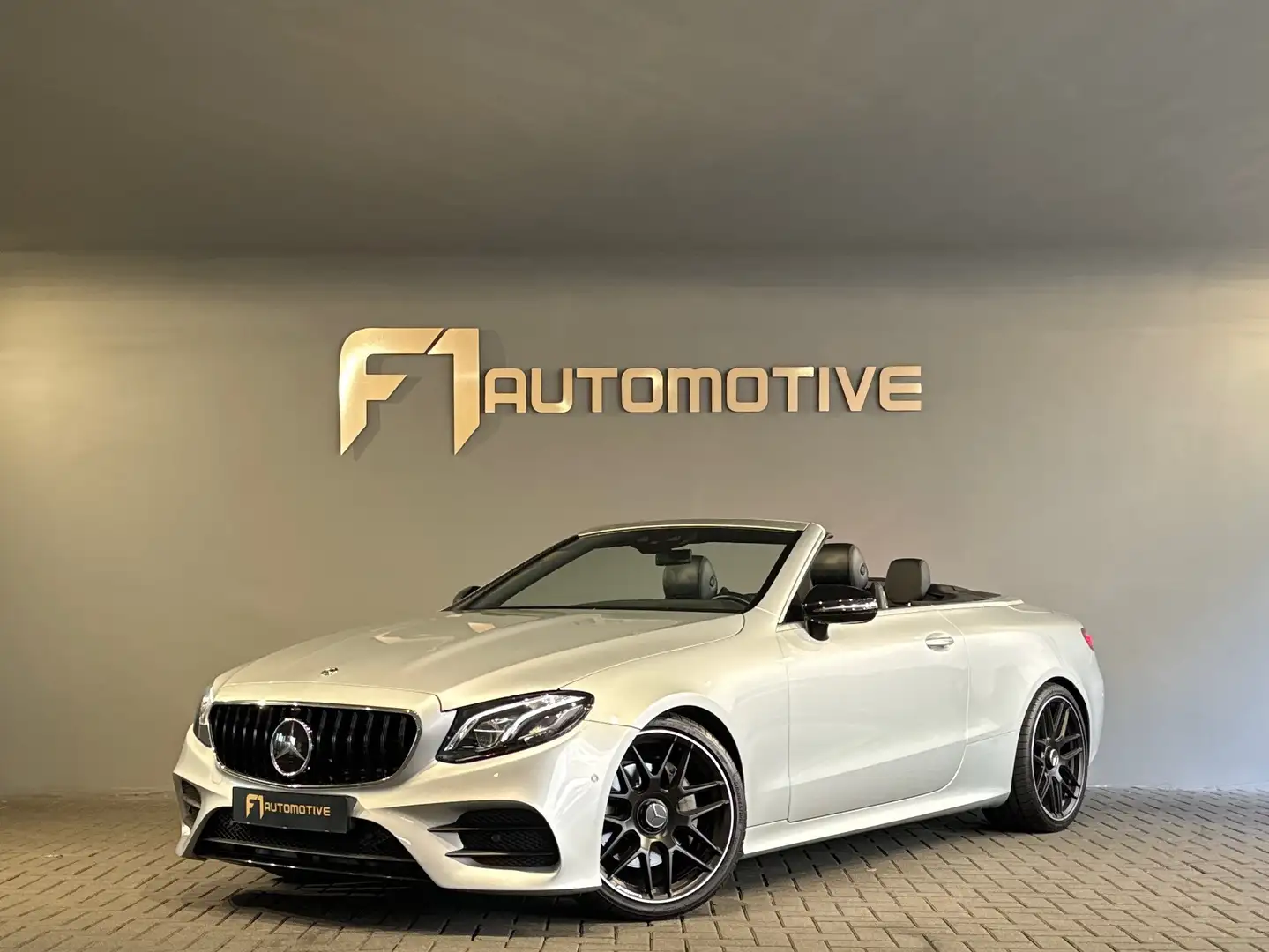 Mercedes-Benz E 220 Cabrio d Premium+ AMG Memory|HuD Gris - 1