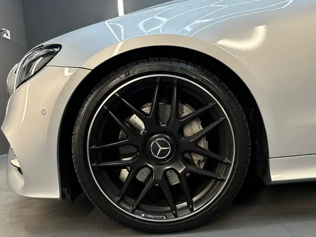 Mercedes-Benz E-Class view 13