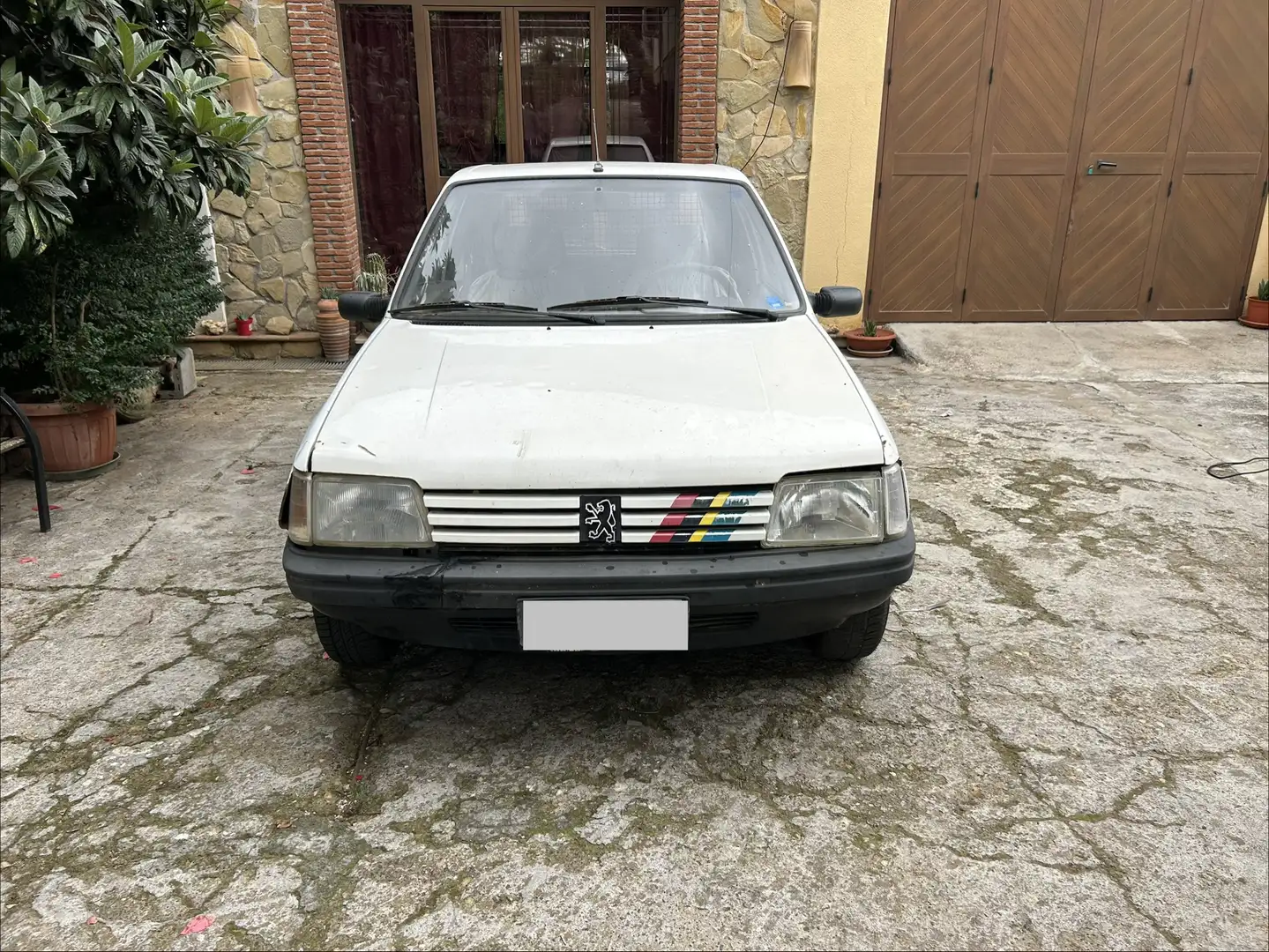 Peugeot 205 XAD 1.7 diesel aspirato Wit - 1