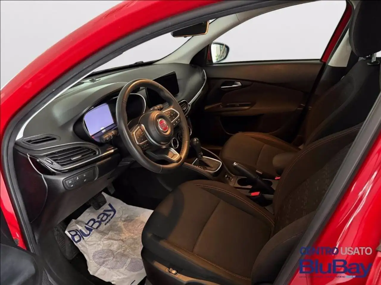 Fiat Tipo 1.5 Hybrid DCT 5 porte Red 9