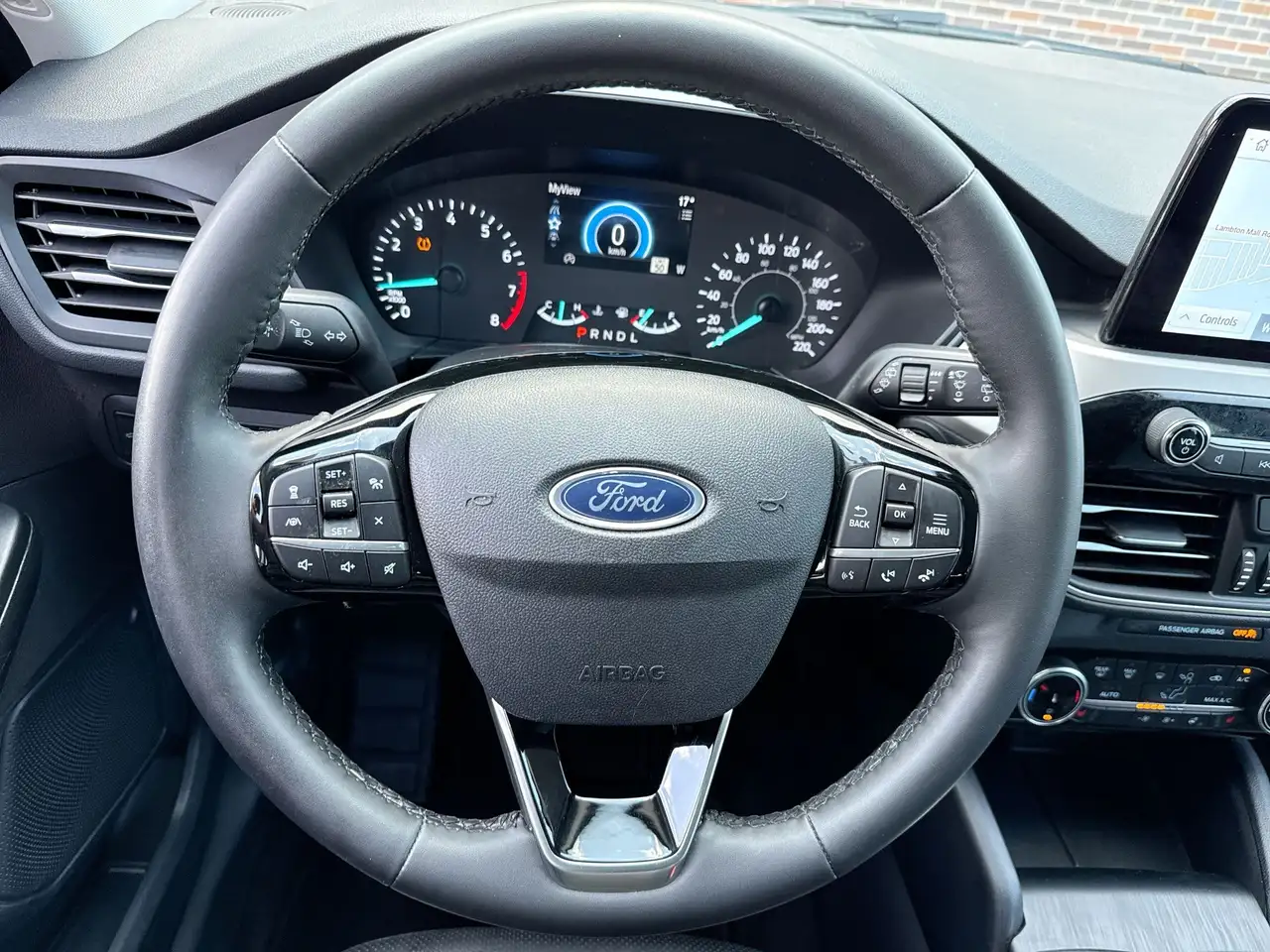 Ford Escape снимка Ford Escape