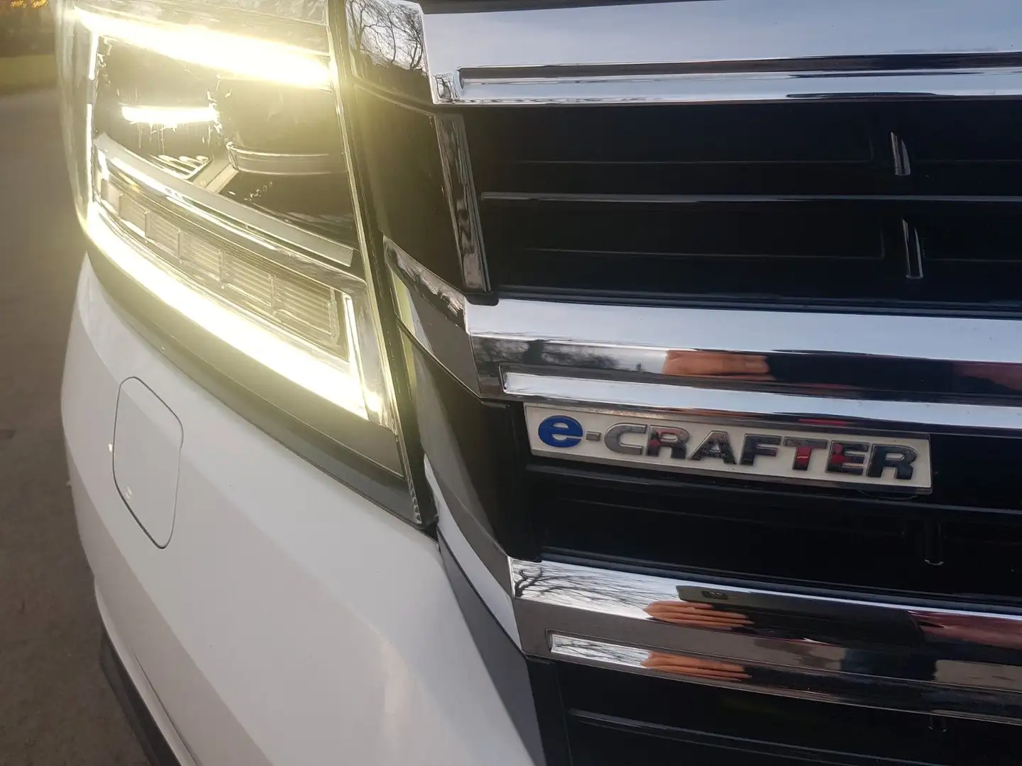 Volkswagen Crafter e-Crafter L3H3 mittel wenig km HU Insp. neu Blanc - 1