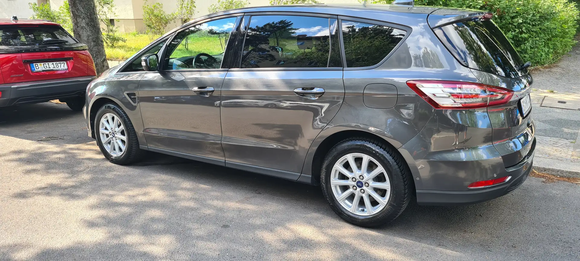 Ford S-Max S-Max 2.0 EcoBlue Aut. TREND Grau - 1