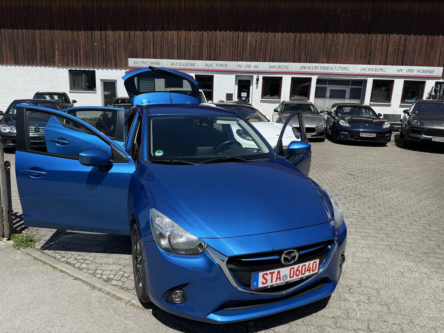 Mazda 2 Sports-Line LED STANDHEIZUG AUTOMATIK Bleu - 2