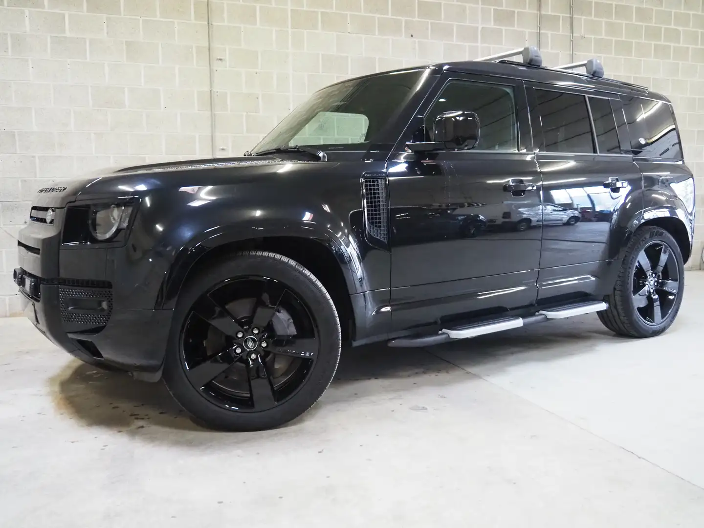Land Rover Defender Full Hybrid|Full black|Carplay|360°|Luchtvering Noir - 1