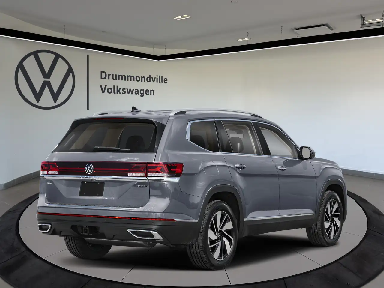 Volkswagen Atlas снимка Volkswagen Atlas