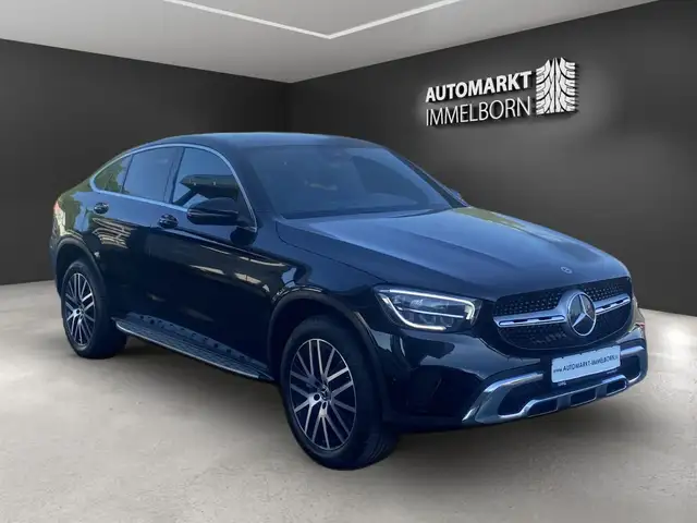 Mercedes-Benz GLC 300 e Coupe 19`VollLeder*LED*Distro*DAB*Kame