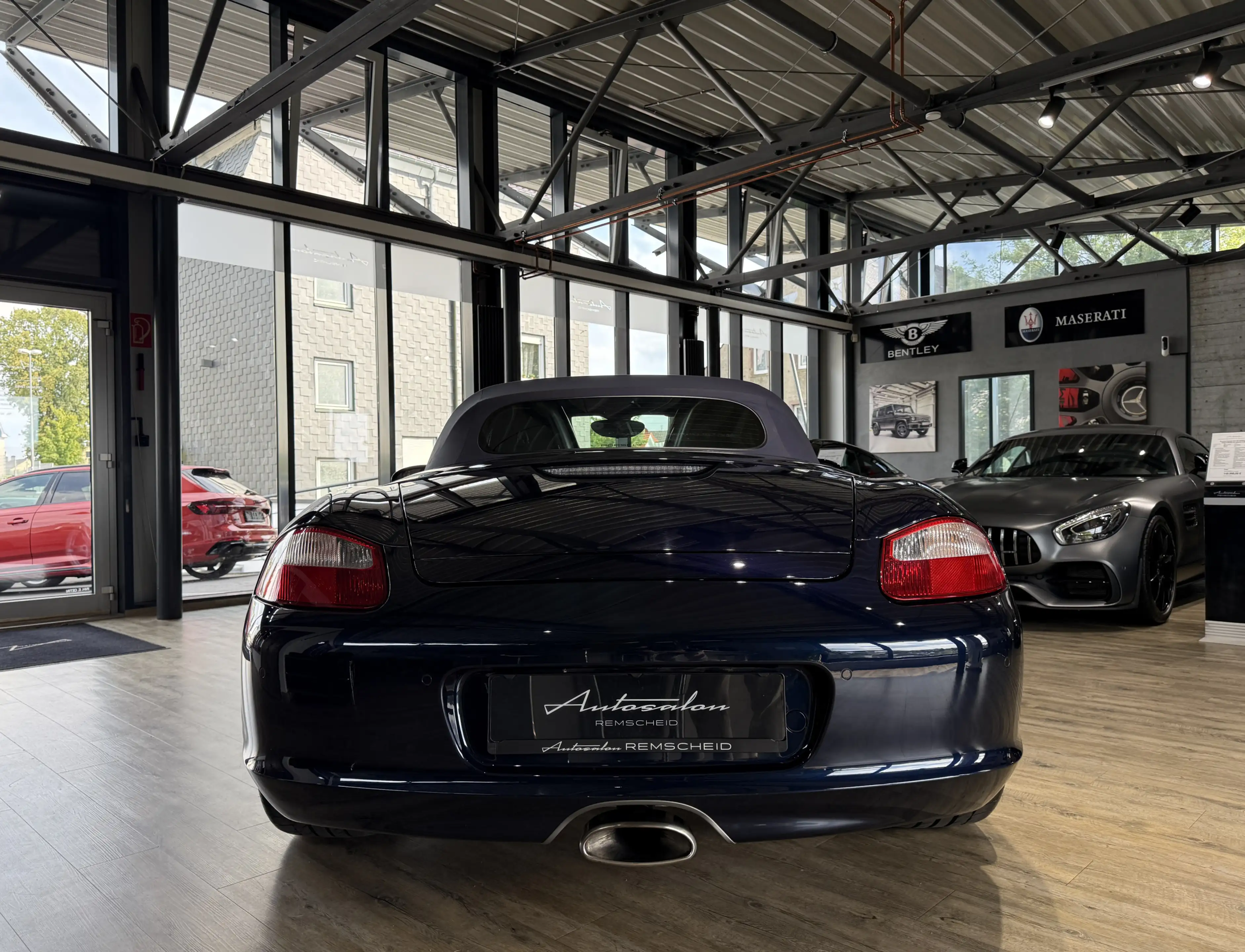 Porsche Boxster 2.7*SCHALTER*NAVI*BI-XENON*DEUTSCH* — photo 9