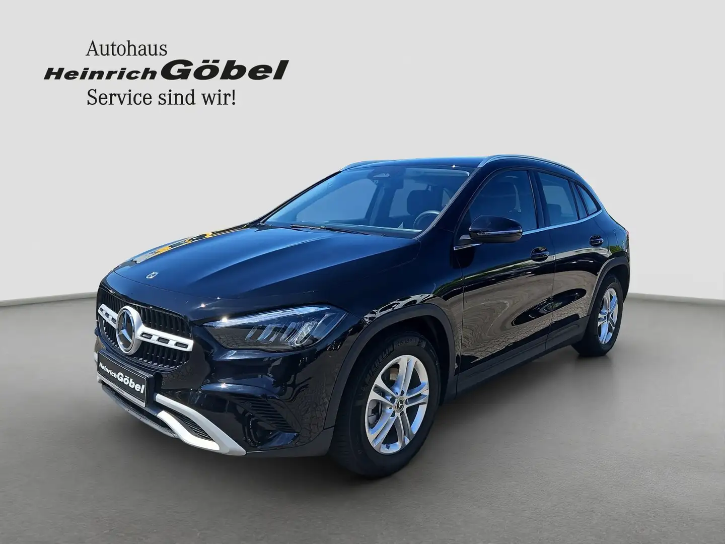 Mercedes-Benz GLA 200 Zwart - 1
