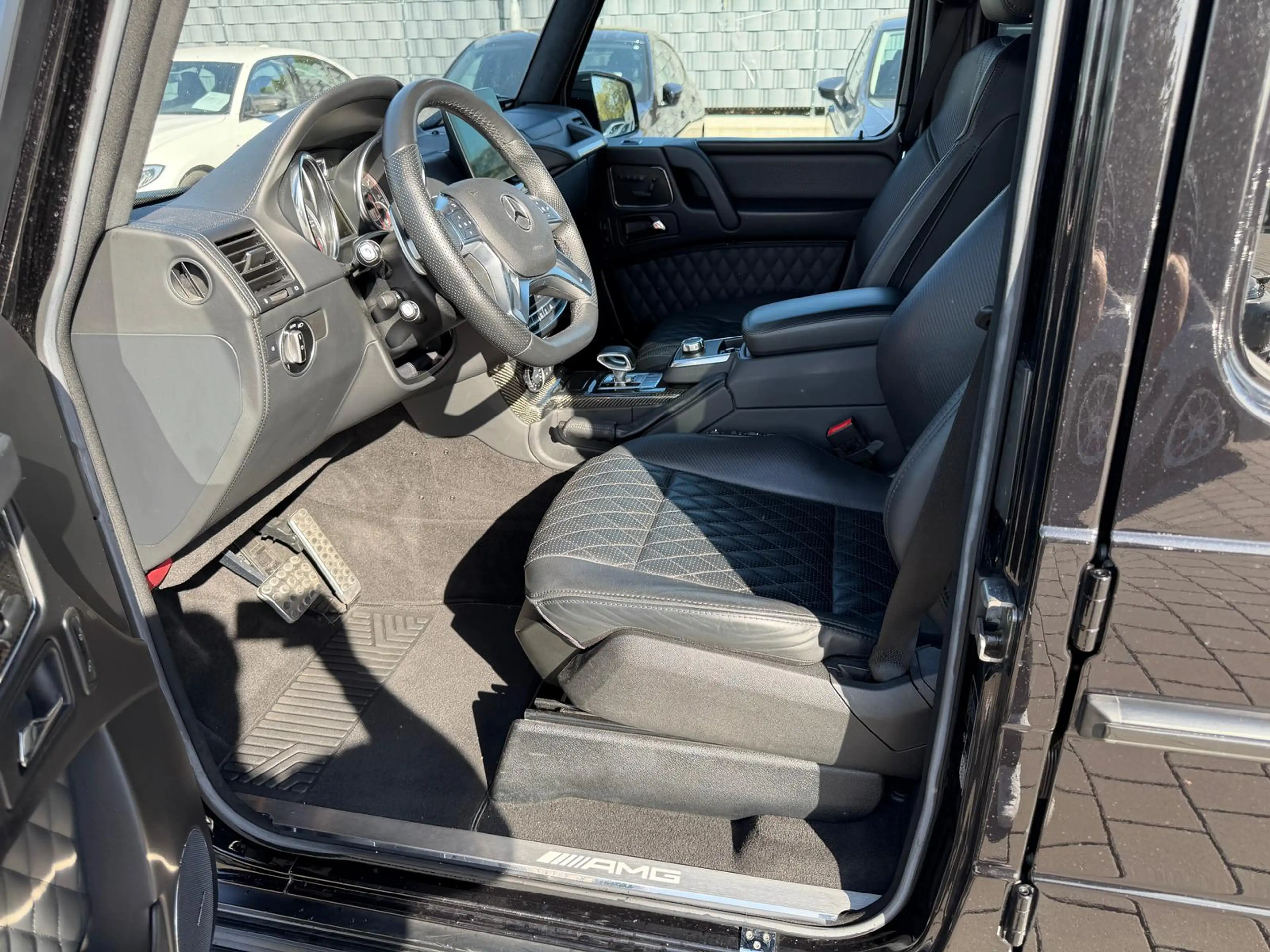 Mercedes-Benz G 63 AMG Akrapovic Carbon Sitzbelüft. Standheiz. — photo 5
