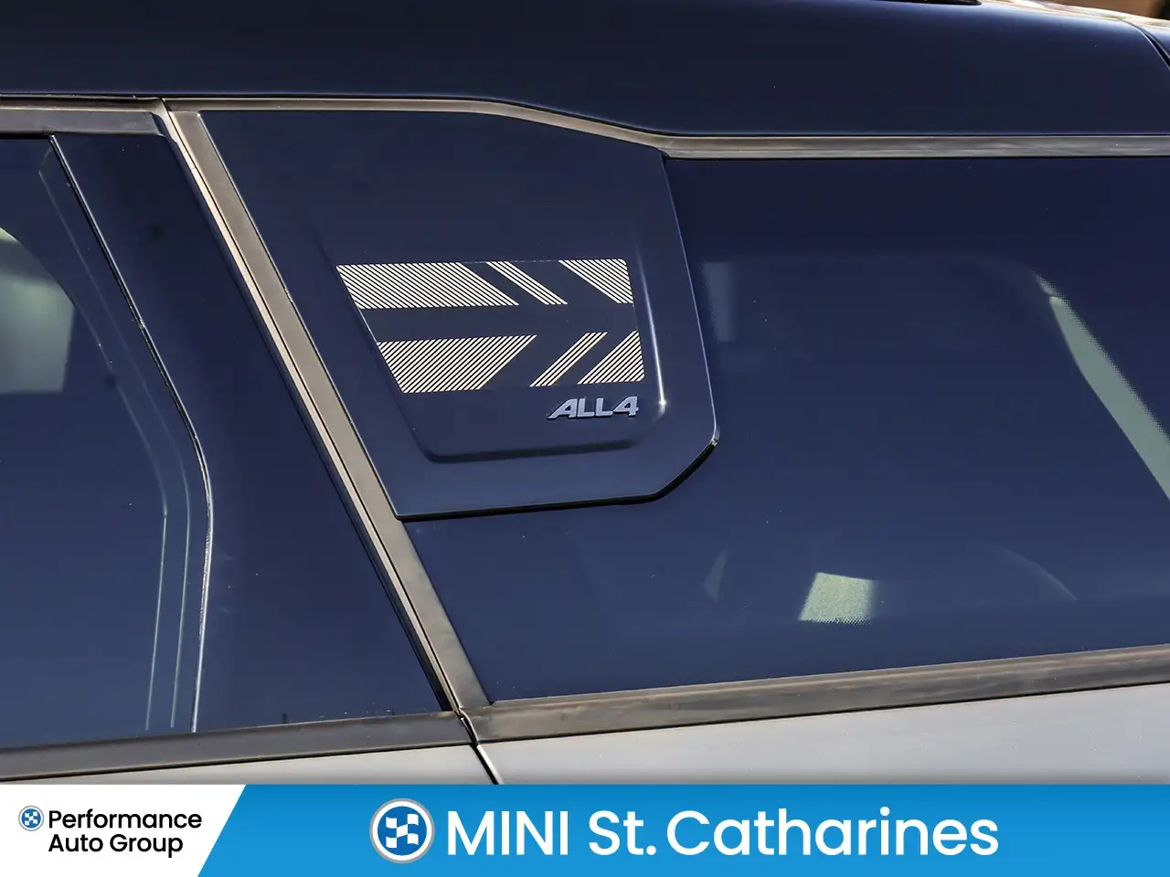 MINI Countryman снимка MINI Countryman