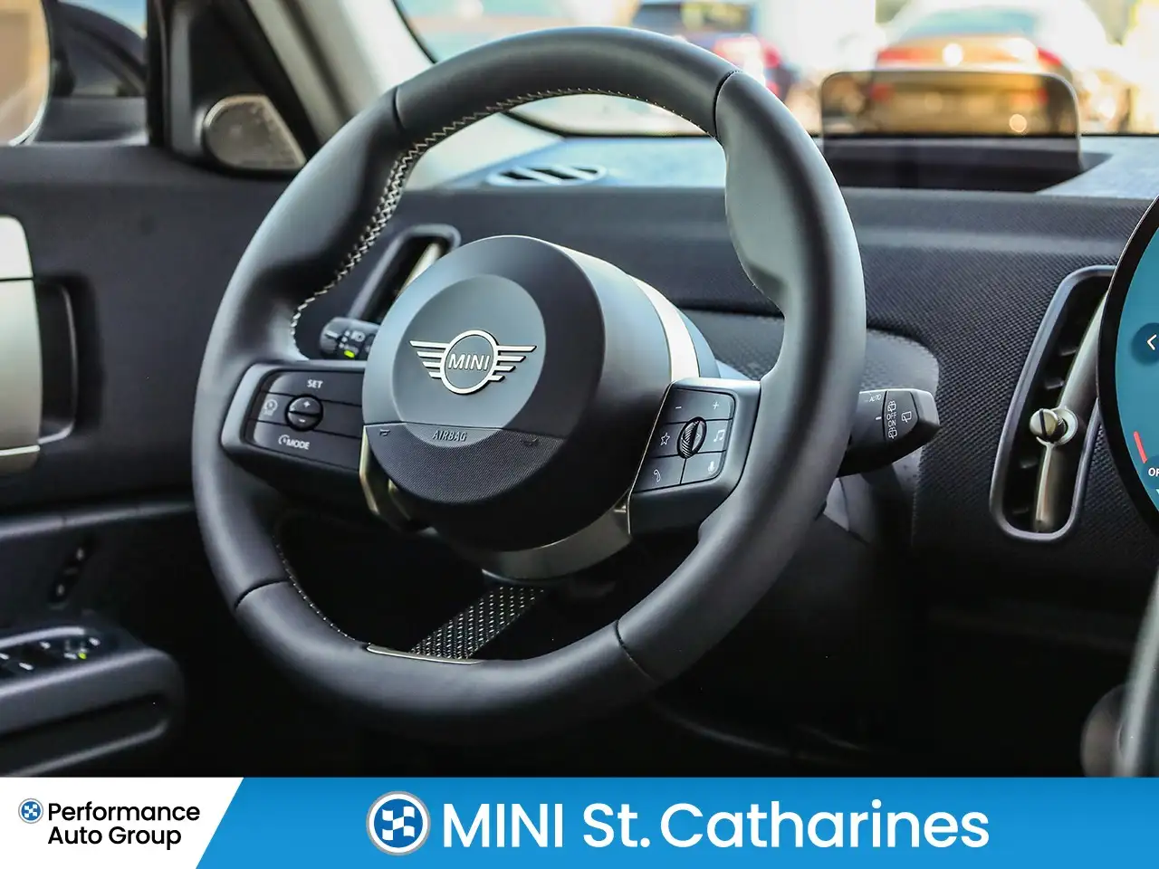 MINI Countryman снимка MINI Countryman