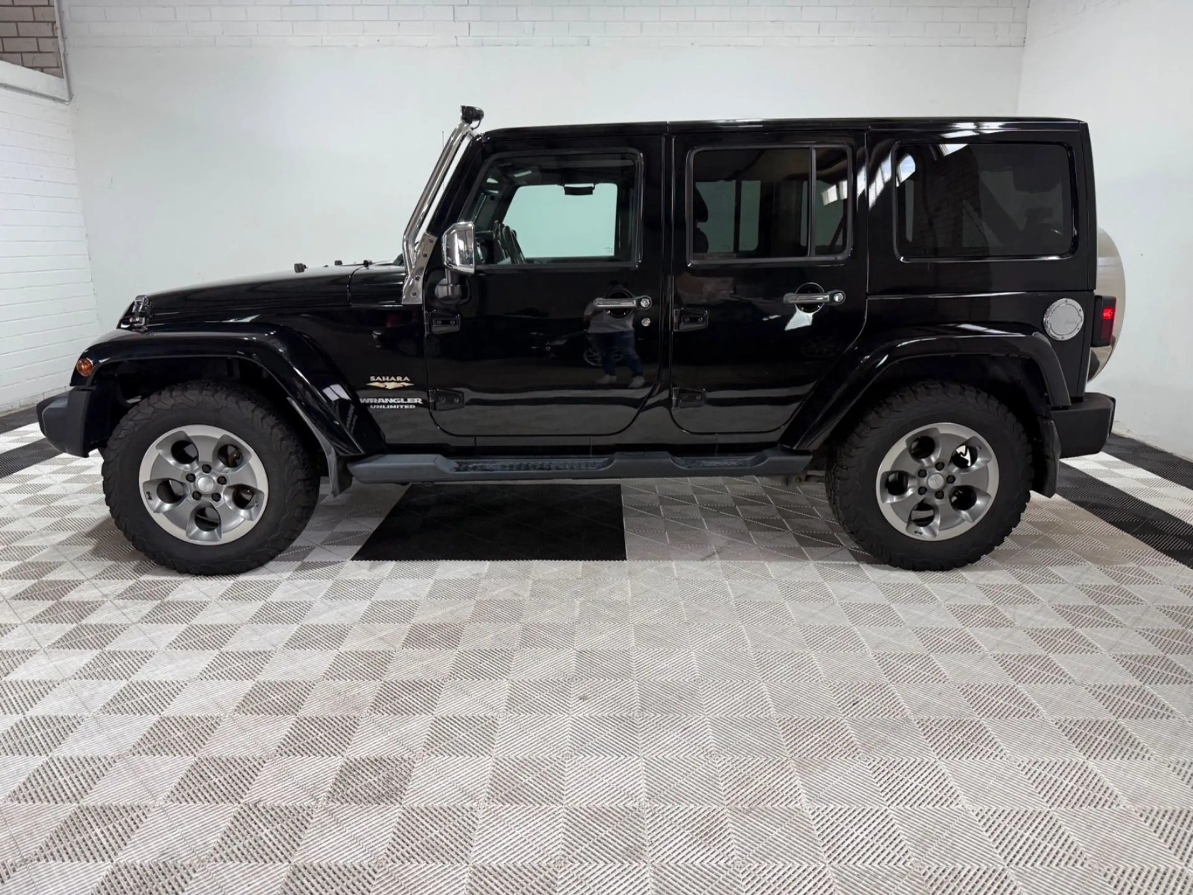 Jeep Wrangler Unlimited Indian Summer 2.8 CRD Autom. — photo 4