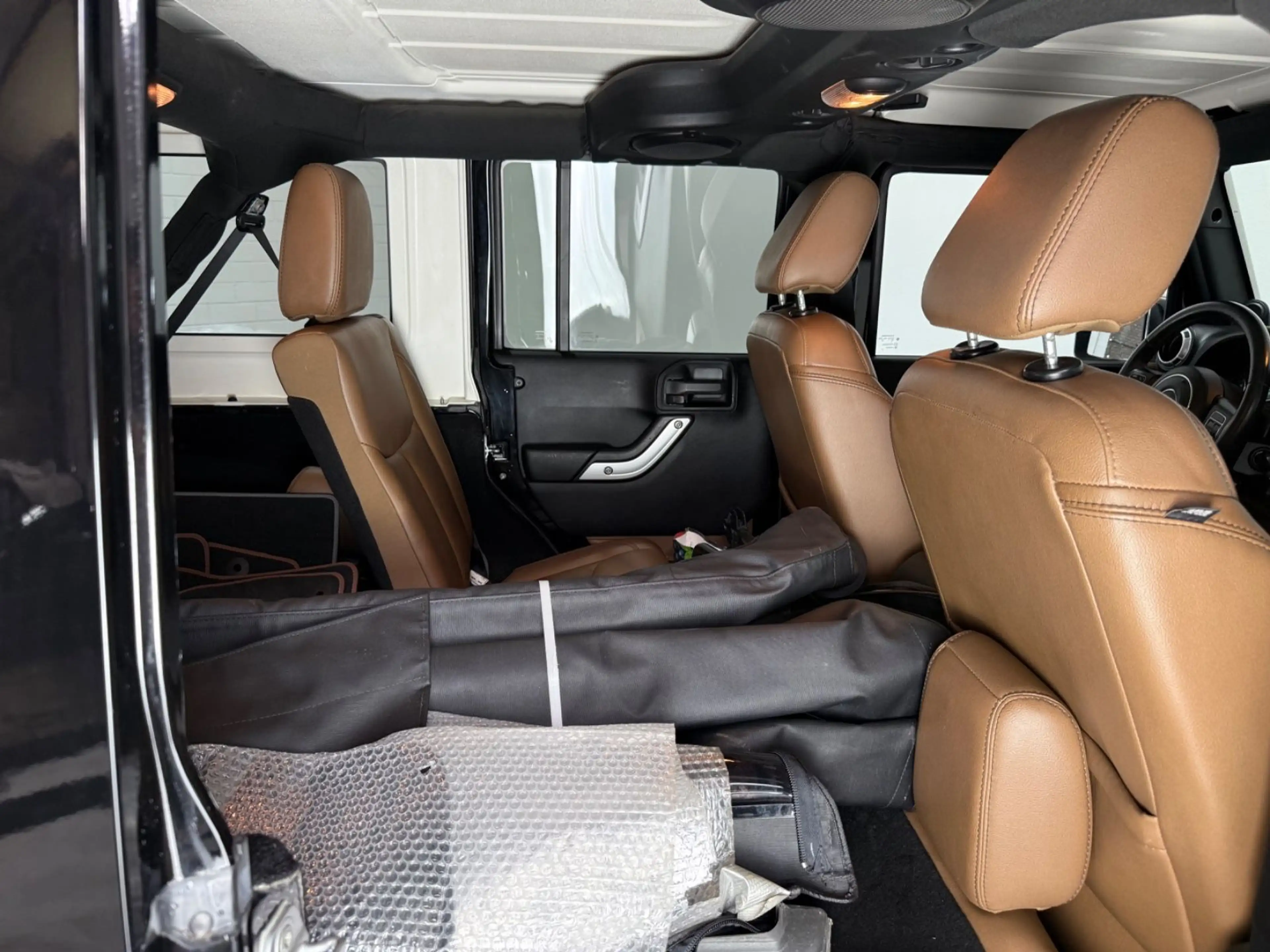 Jeep Wrangler Unlimited Indian Summer 2.8 CRD Autom. — photo 11