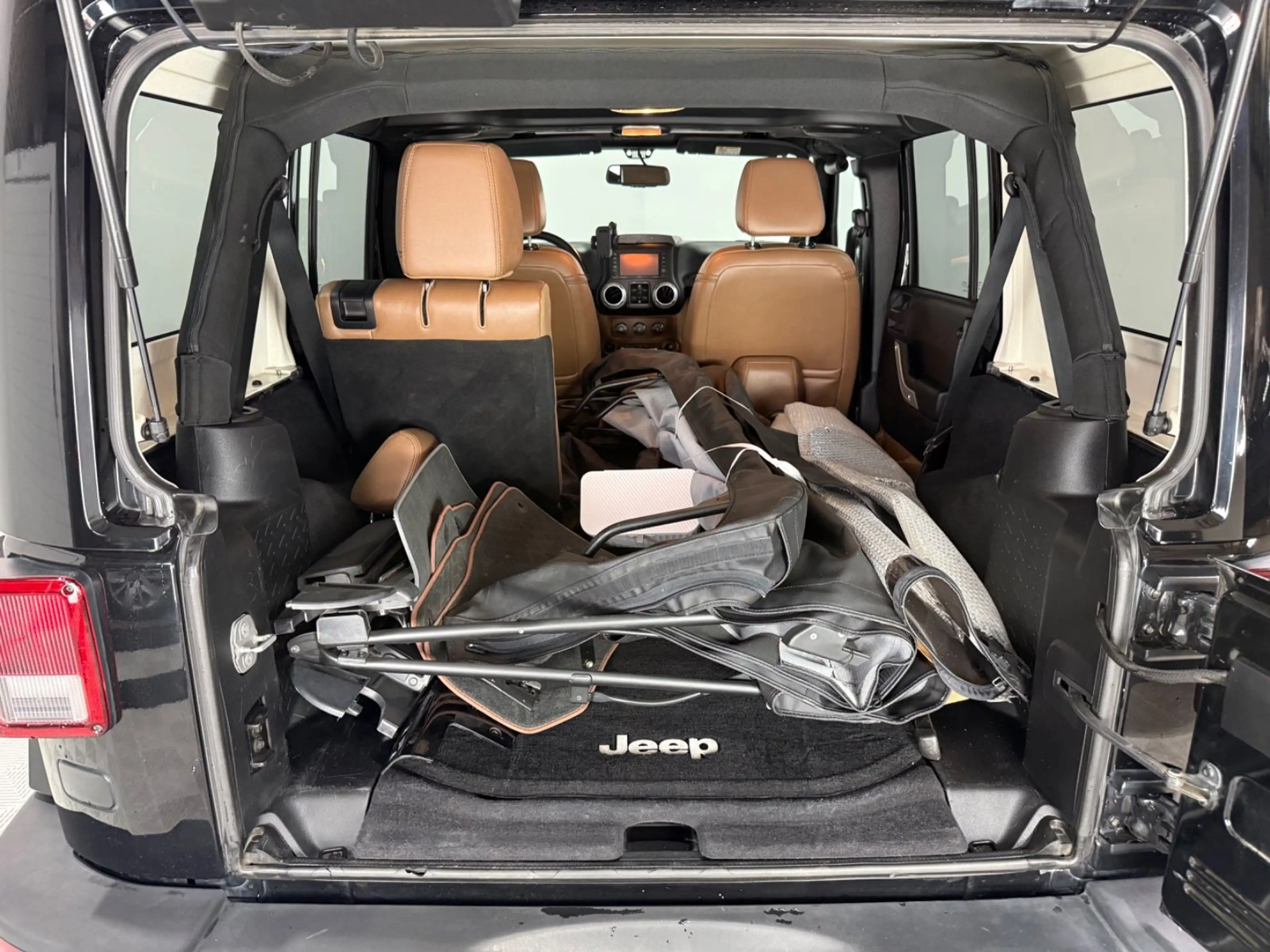Jeep Wrangler Unlimited Indian Summer 2.8 CRD Autom. — photo 8