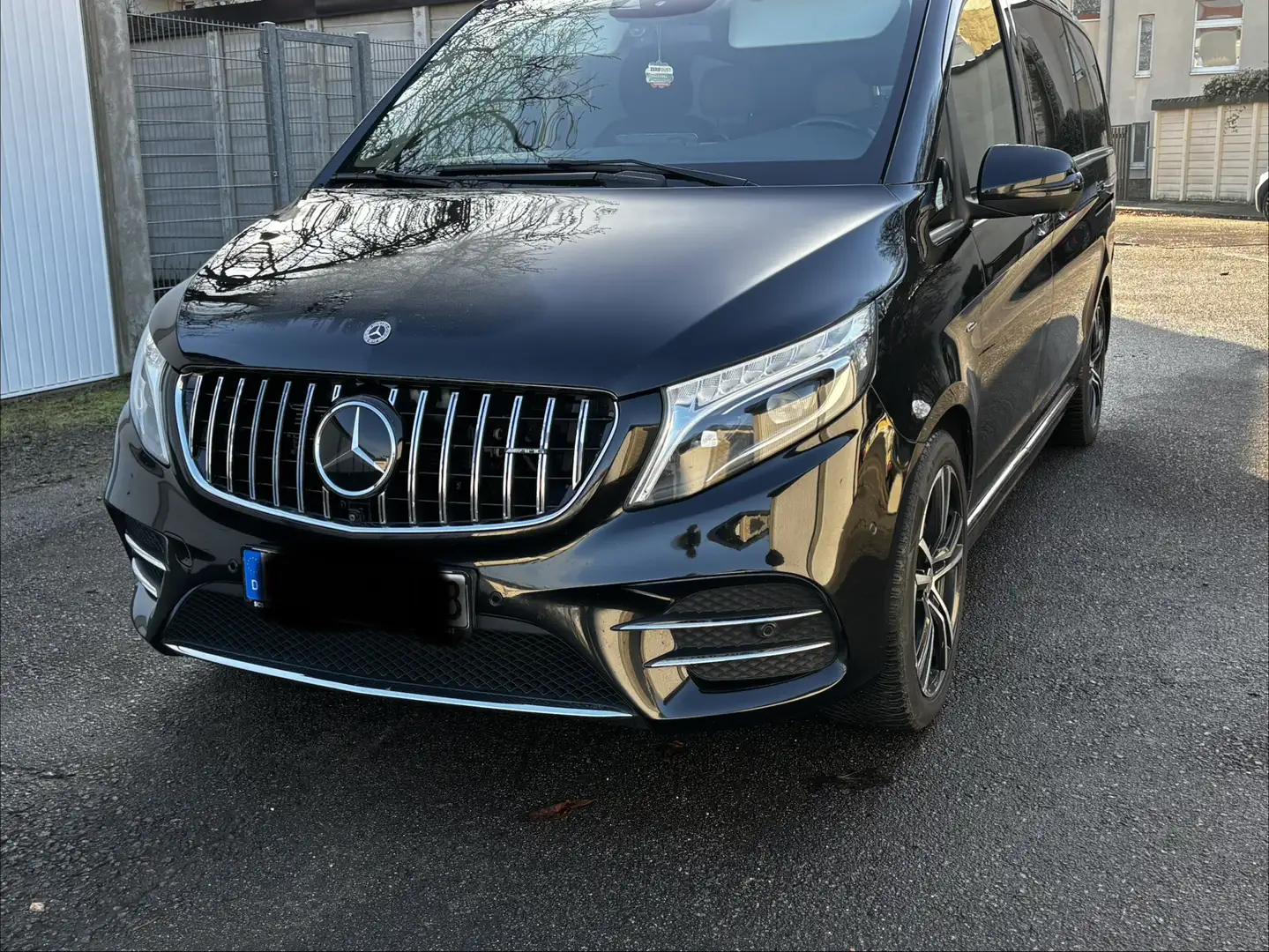 Mercedes-Benz V 200 V250 CDI/BT/d AVANTG./EDITION lang (447 Schwarz - 2