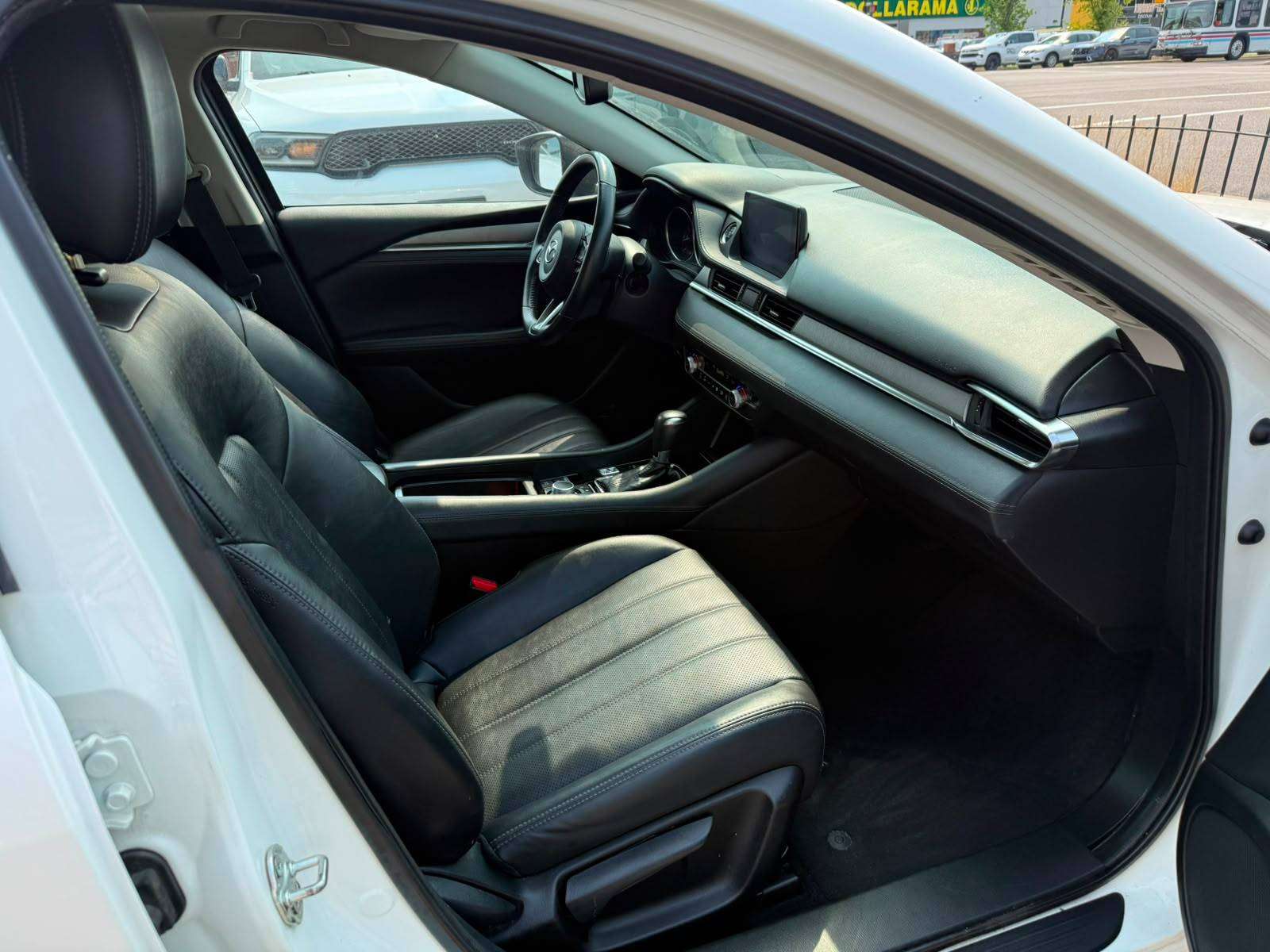 2021 Mazda Mazda6 Sedan — view 7