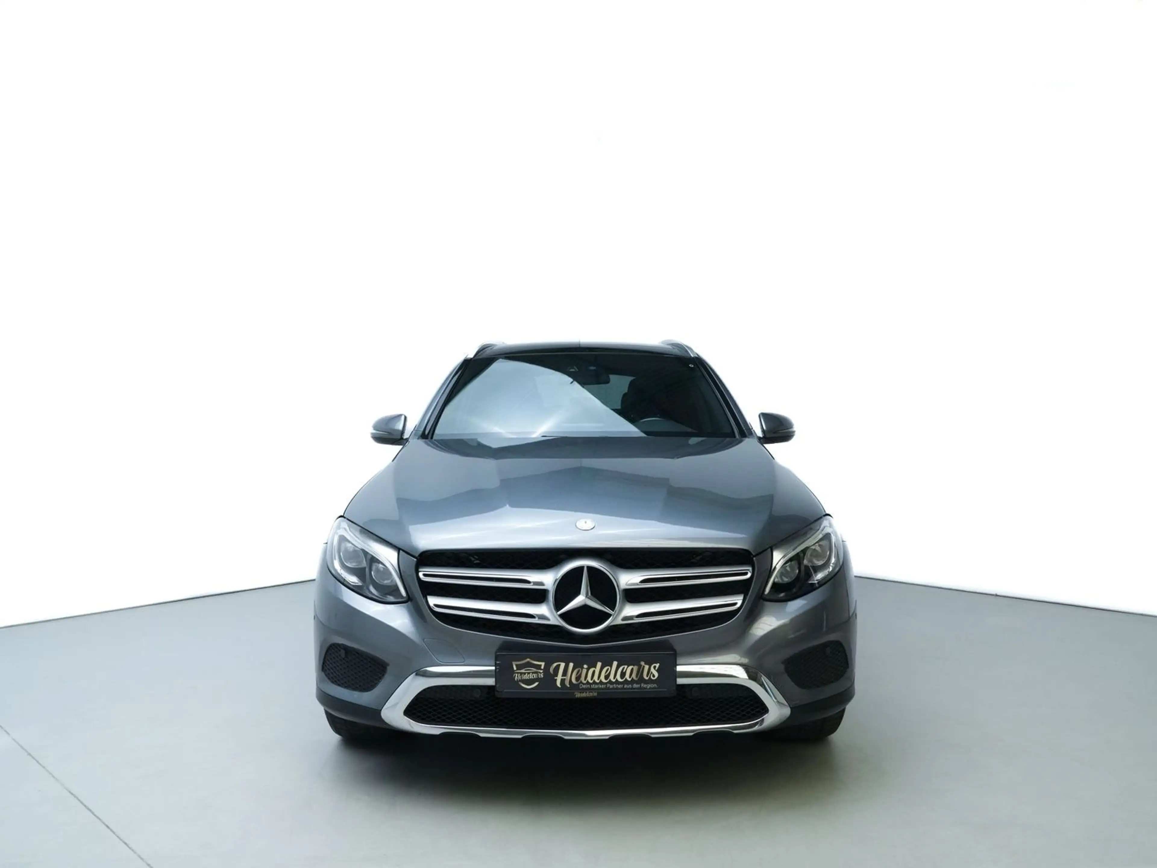 Mercedes-Benz GLC 220 d 4Matic AMG,PANO,AMBIENTE — photo 4
