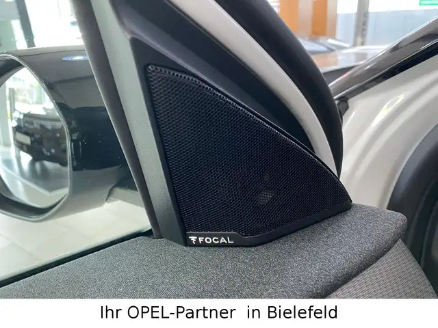 Opel Grandland view 12