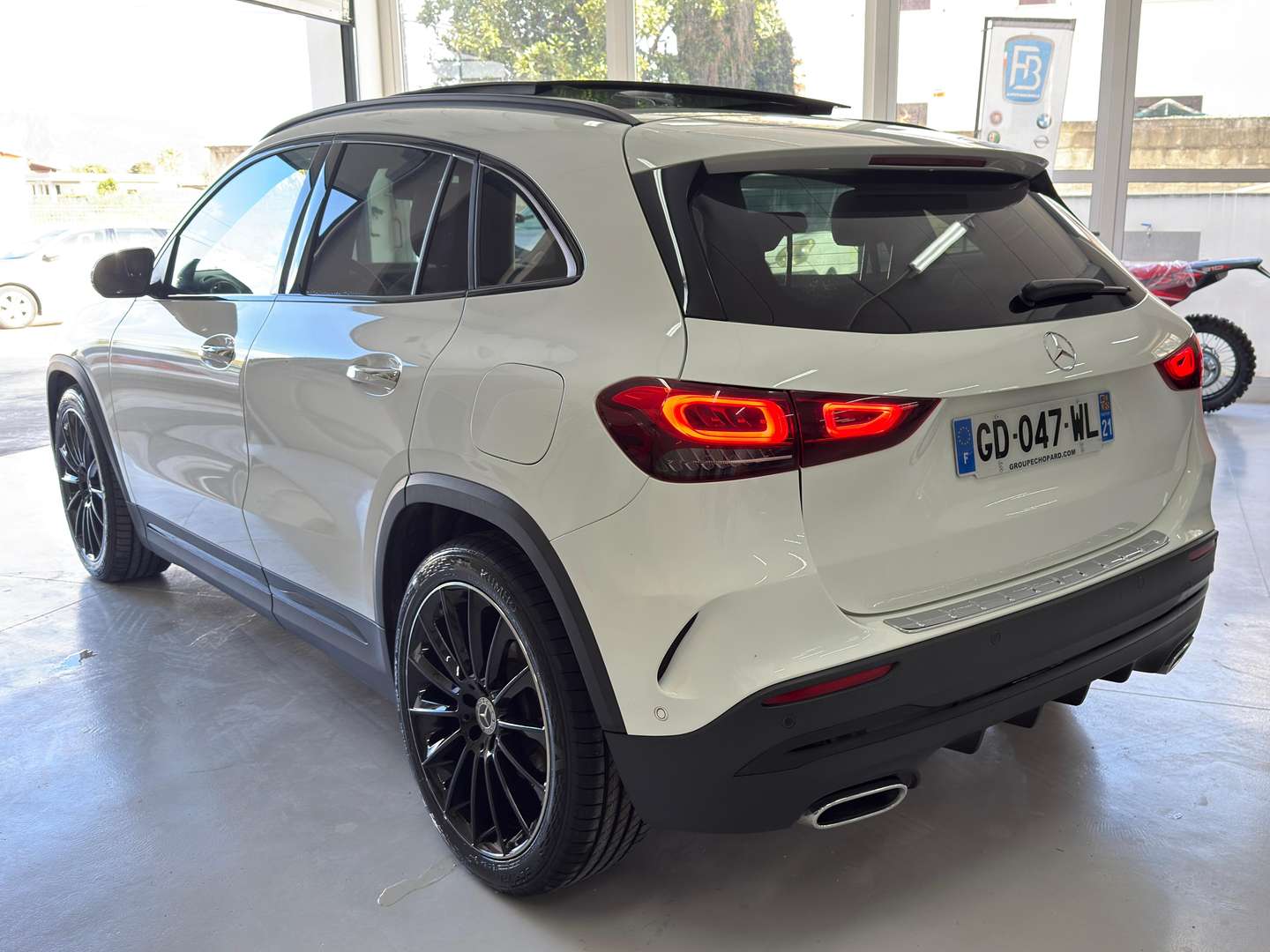 Mercedes GLA 200 200 Premium -  - Joinsteer - #3