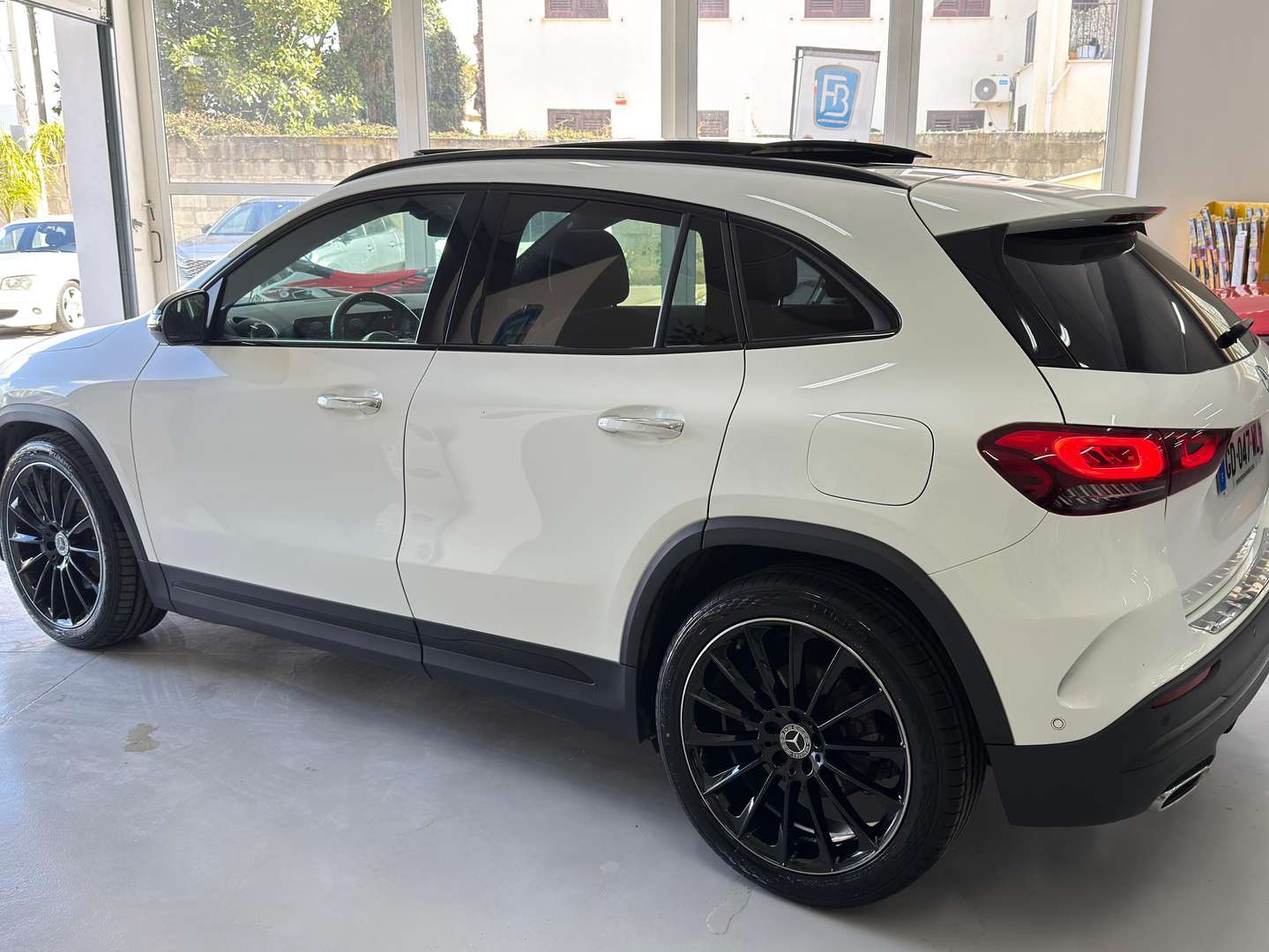 Mercedes GLA 200 200 Premium -  - Joinsteer - #2